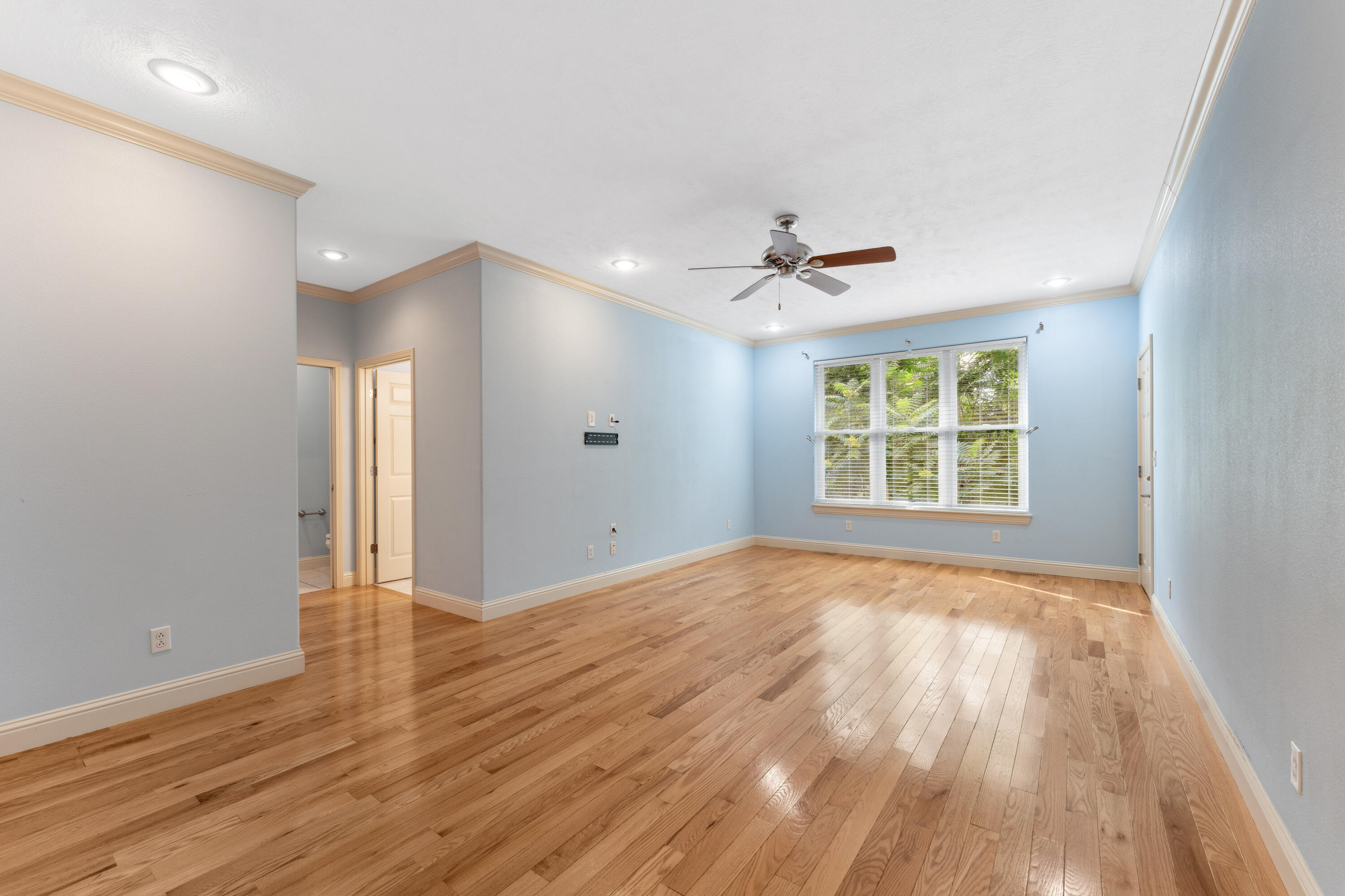1414 Day Road Property Photo 28