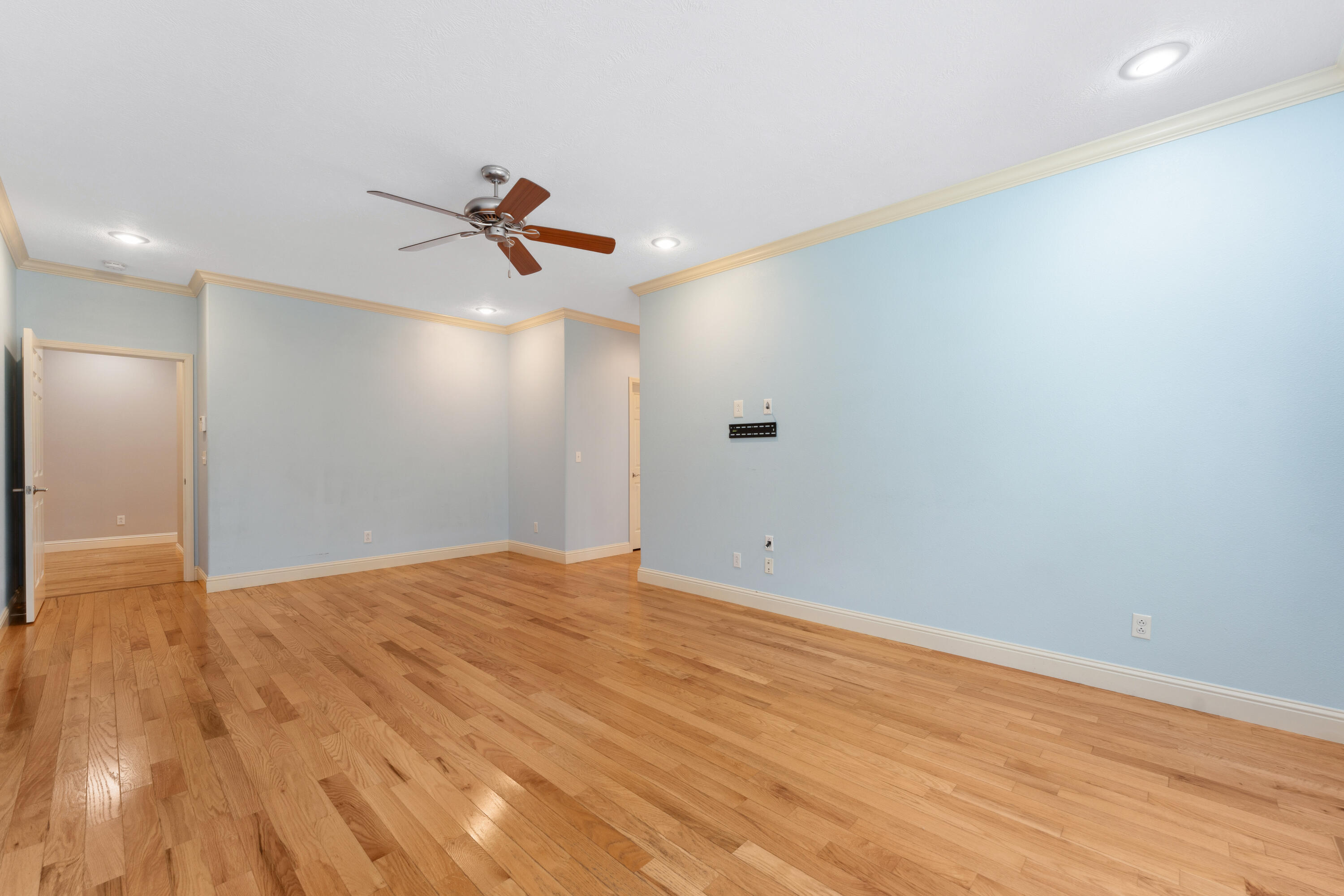 1414 Day Road Property Photo 30