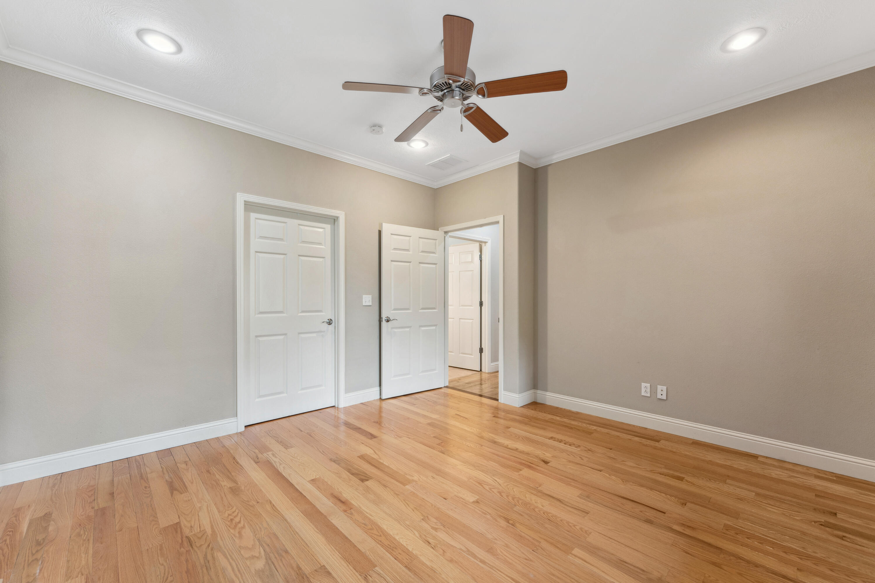 1414 Day Road Property Photo 39