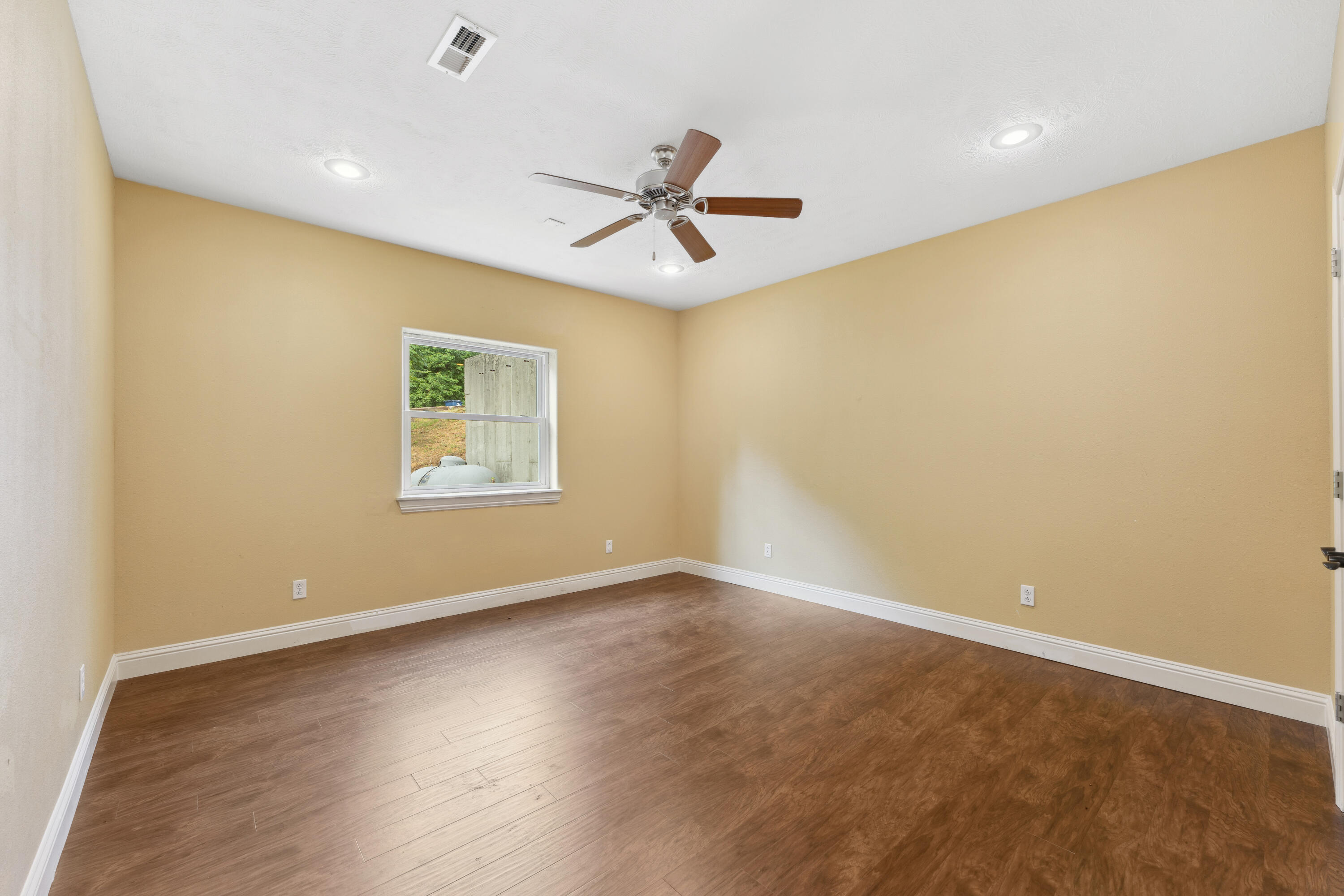 1414 Day Road Property Photo 50