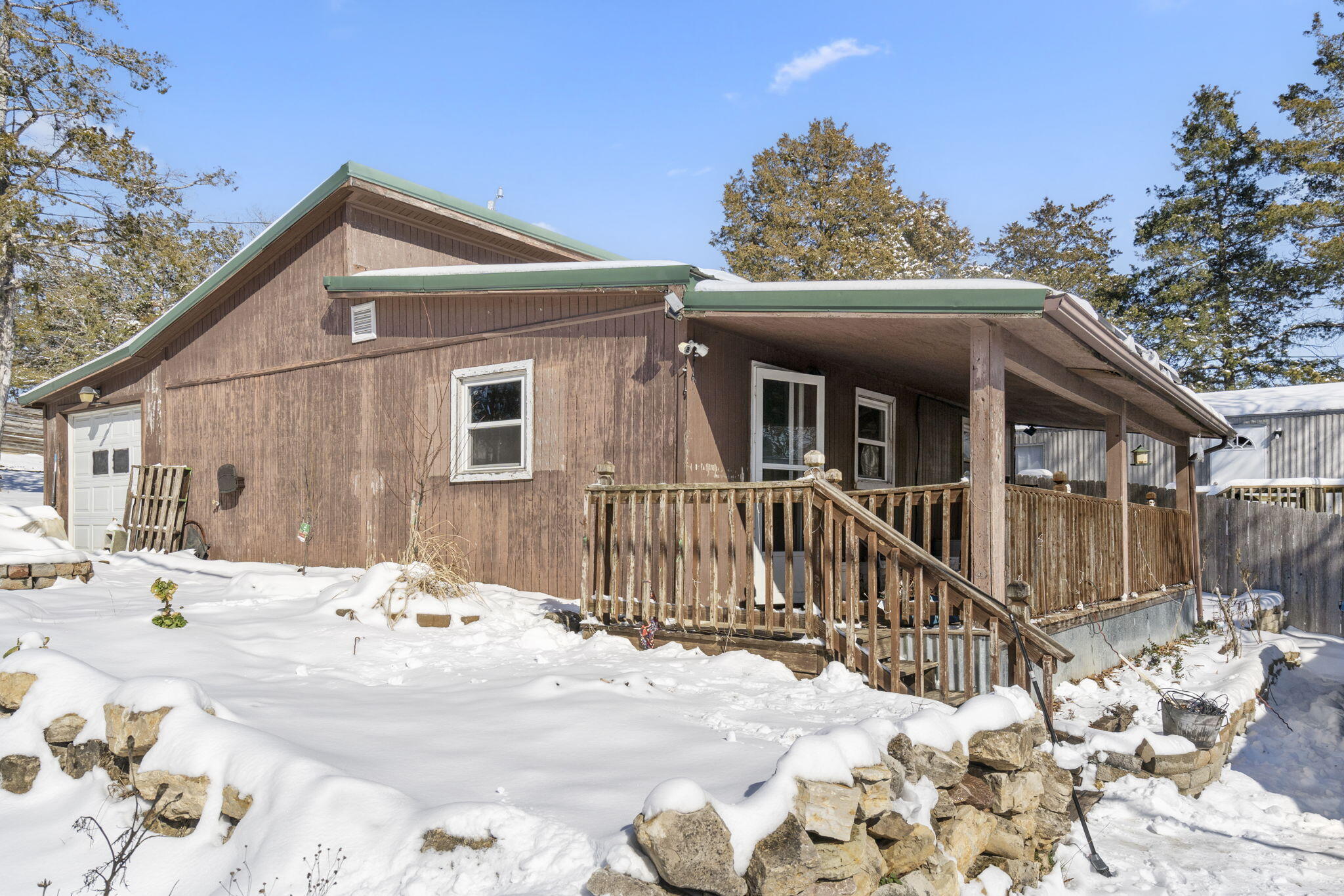 626 Quebec Drive Property Photo 6