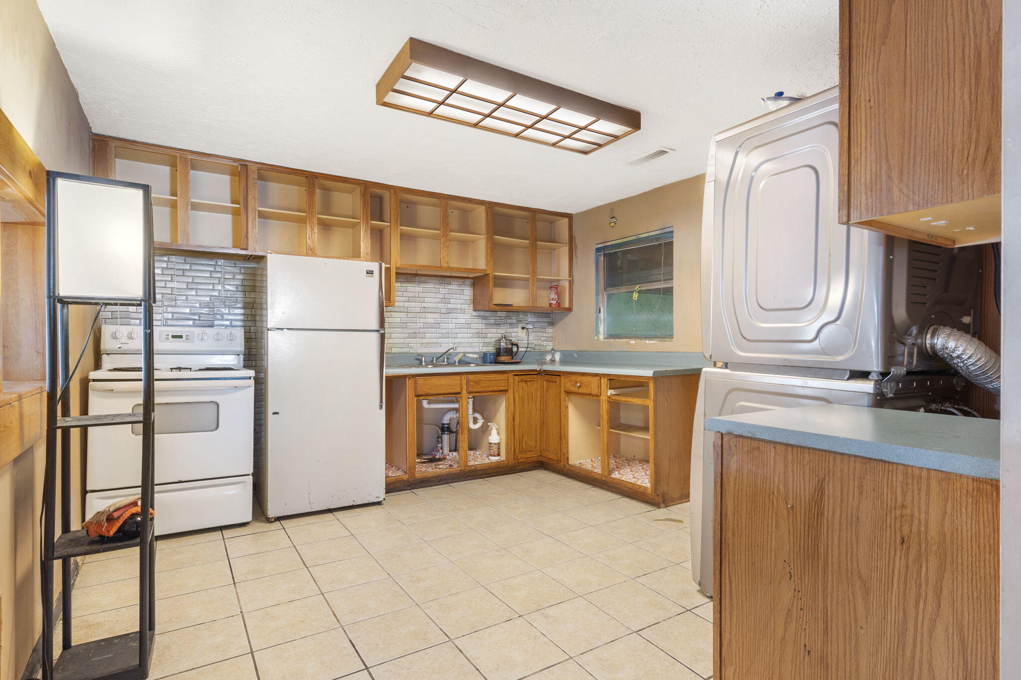 626 Quebec Drive Property Photo 17