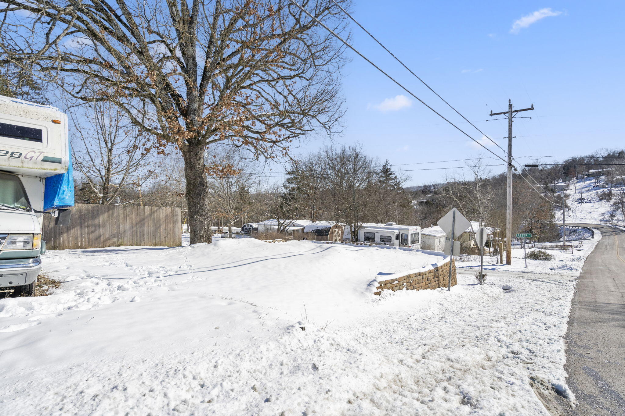 626 Quebec Drive Property Photo 37