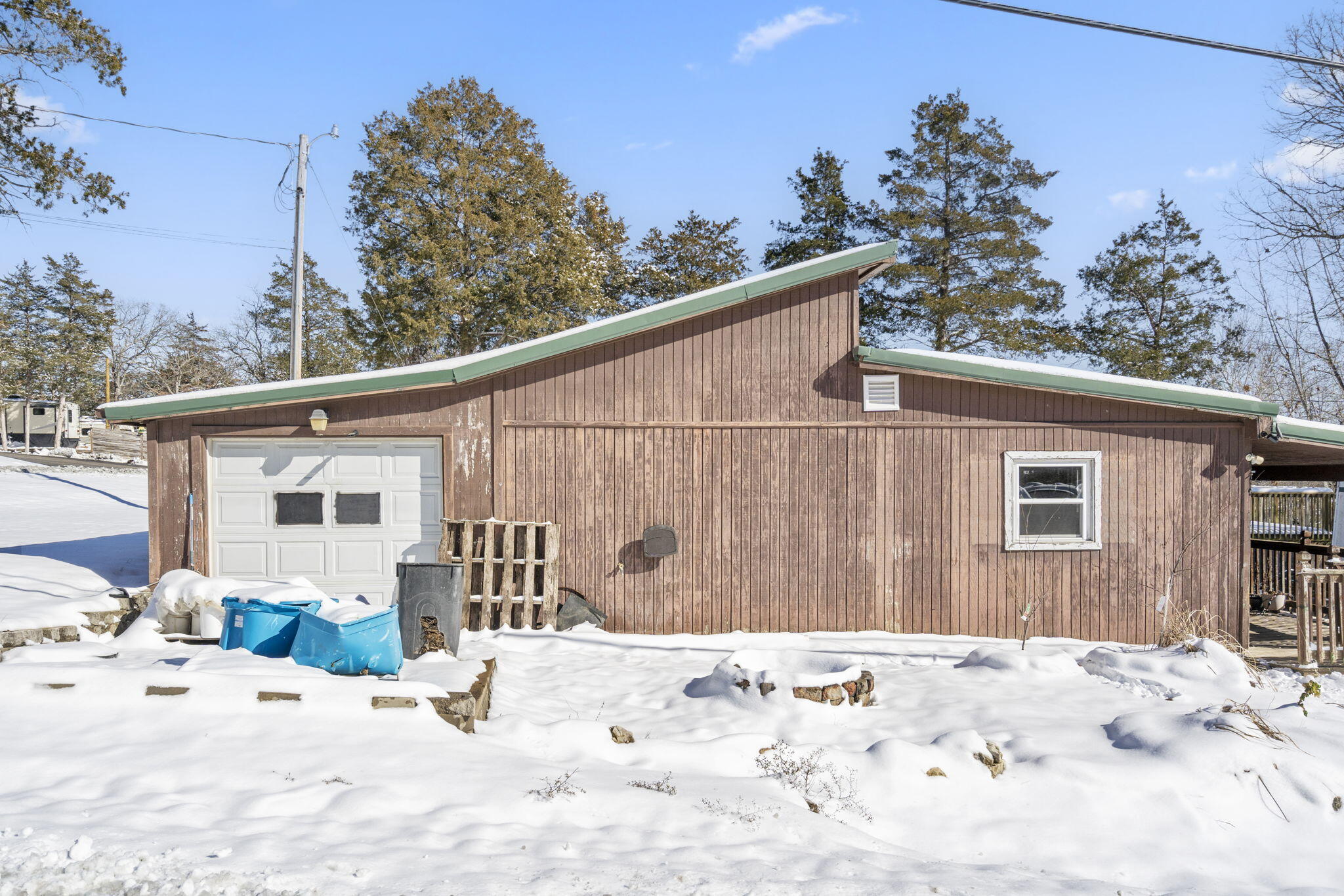 626 Quebec Drive Property Photo 39