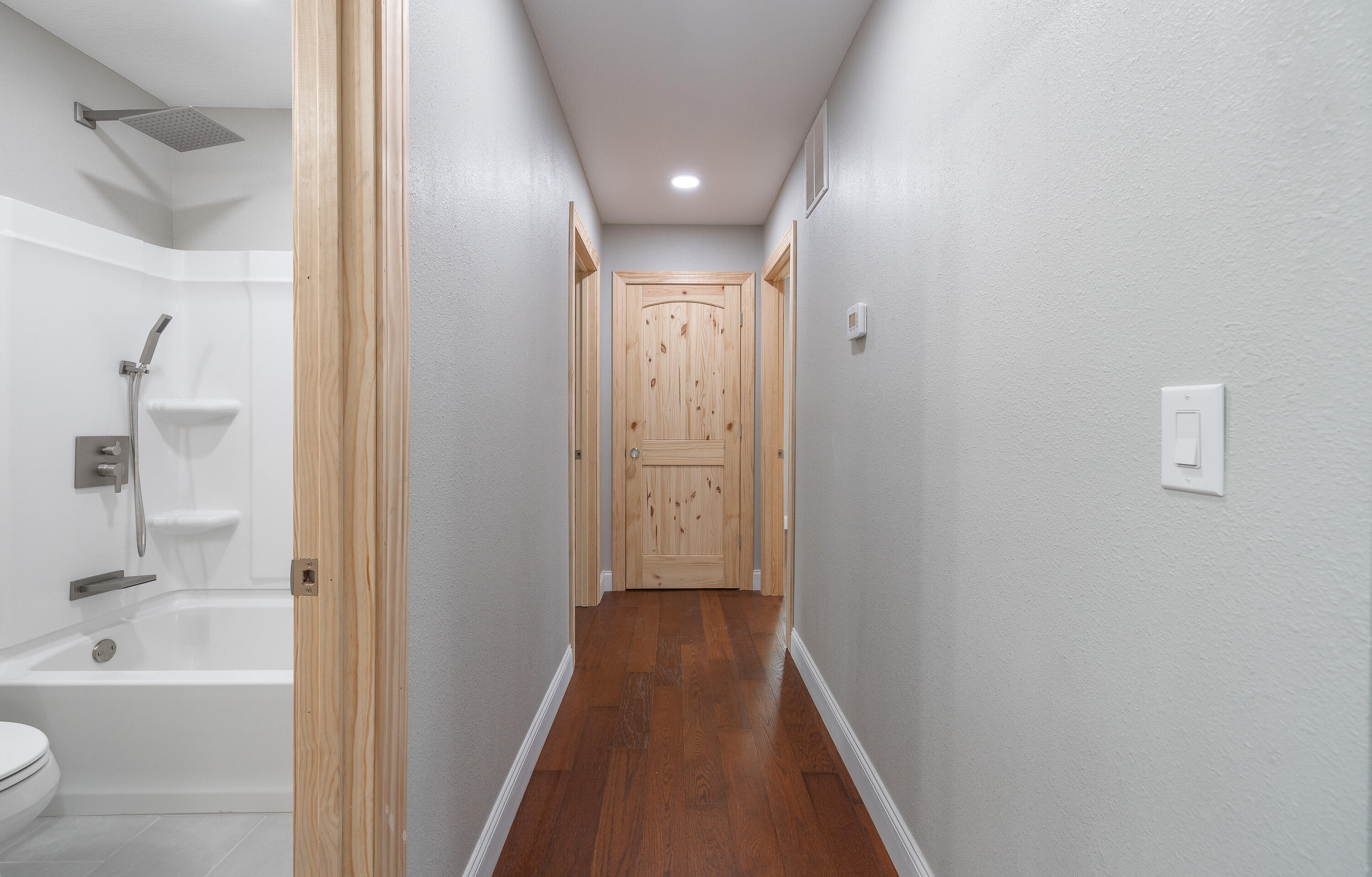 16719 Holland Drive Property Photo 13