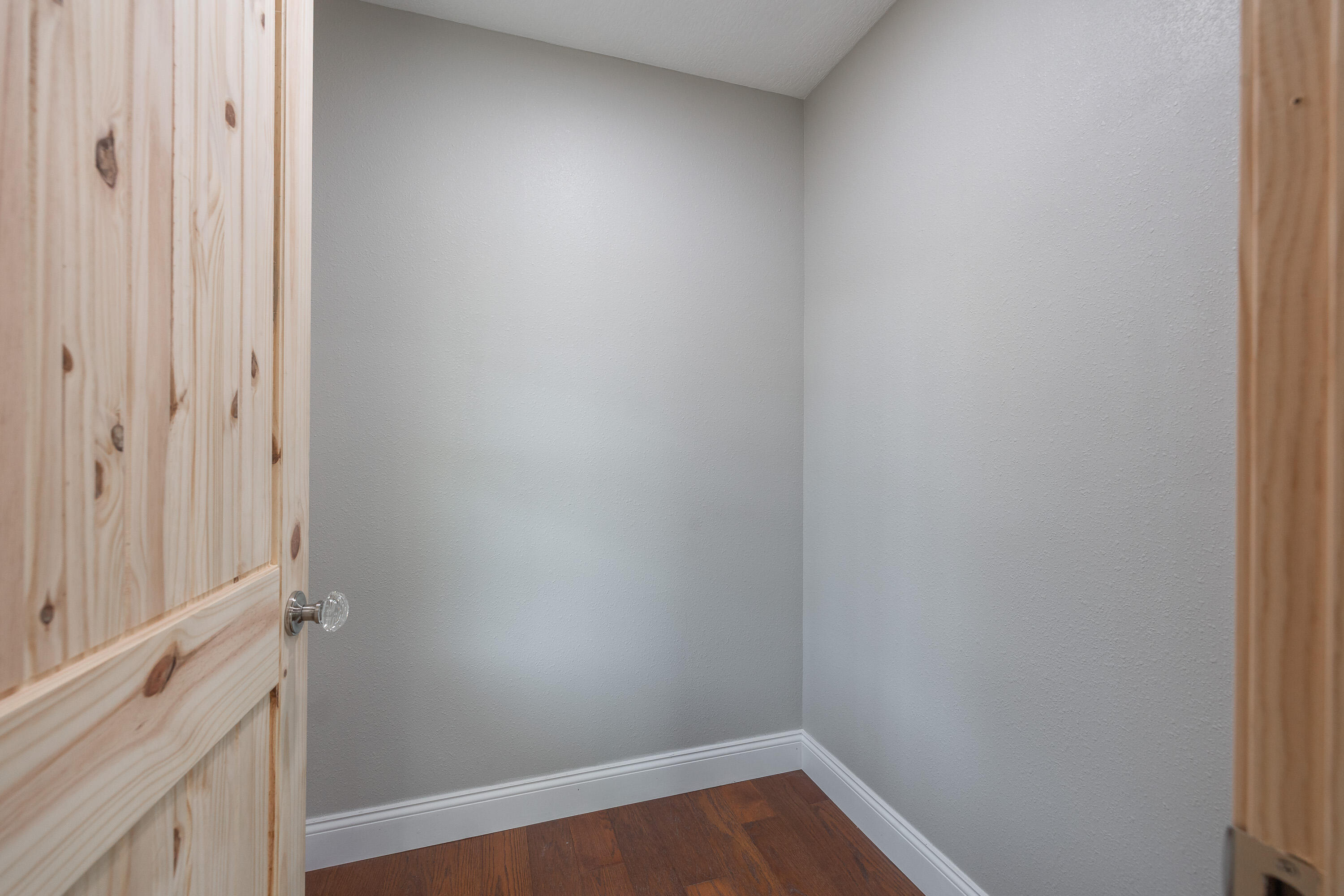 16719 Holland Drive Property Photo 17