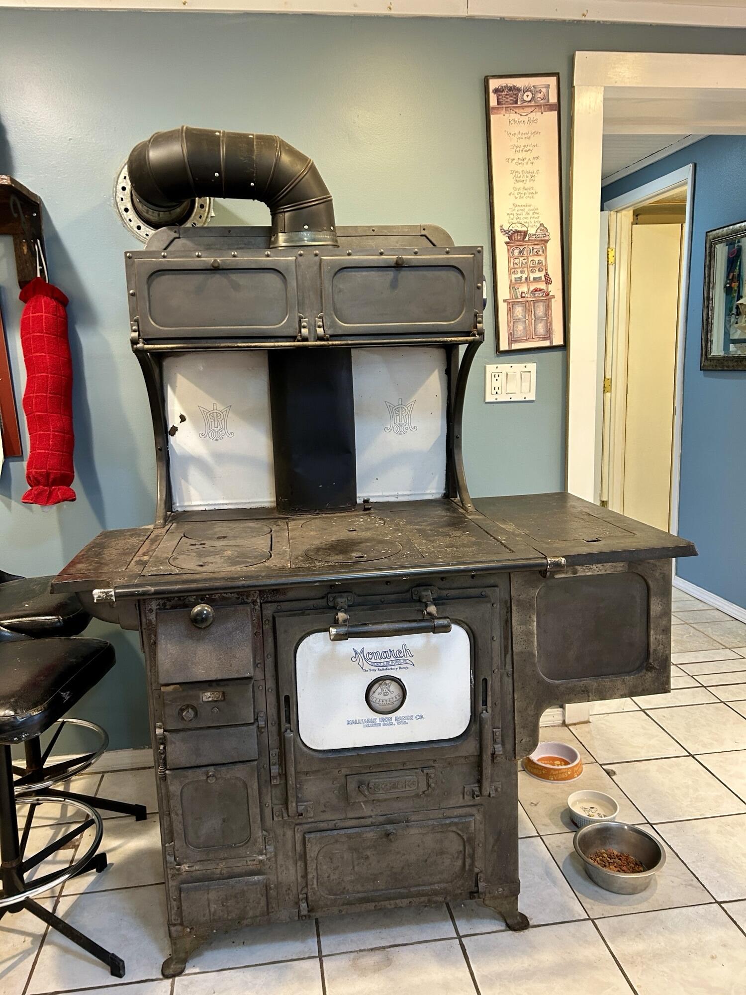 3894 Girlstown Road Property Photo 8