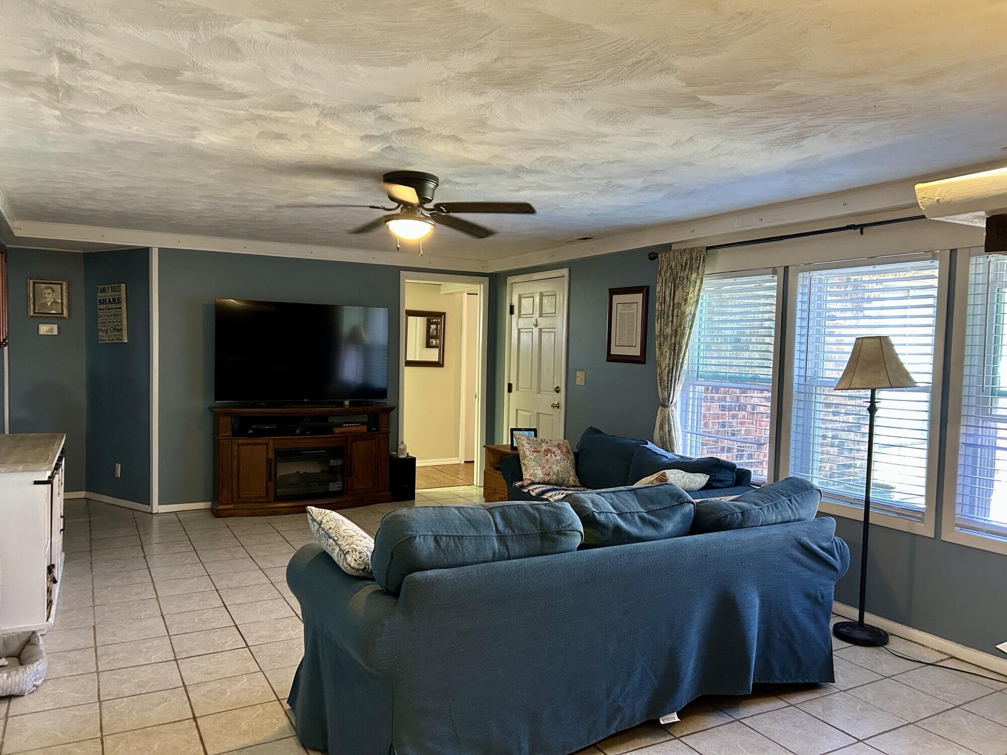 3894 Girlstown Road Property Photo 9