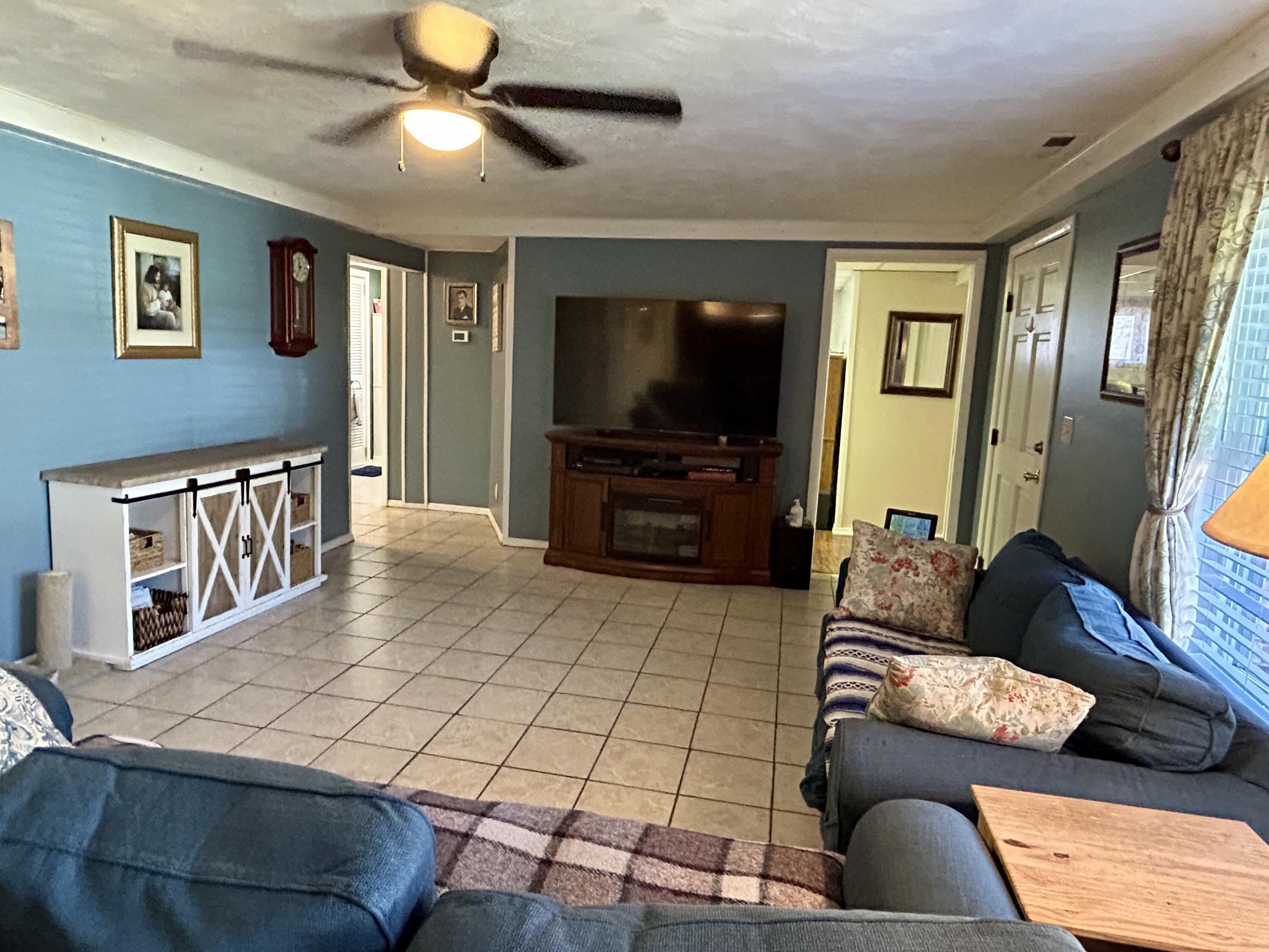 3894 Girlstown Road Property Photo 10