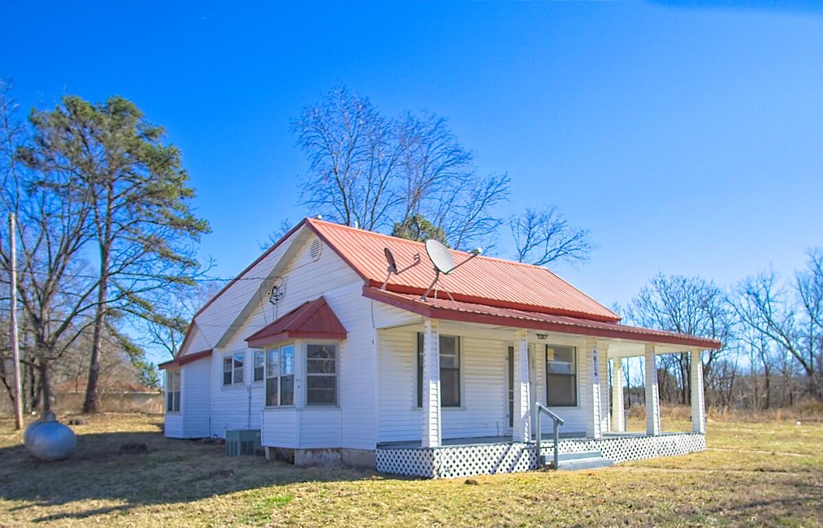 18119 Sallee Street Property Photo 2