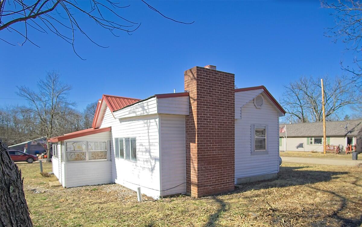18119 Sallee Street Property Photo 5