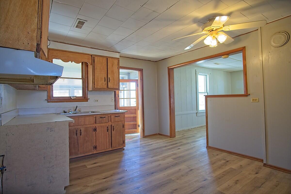 18119 Sallee Street Property Photo 8