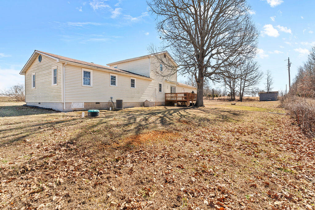 11589 Highway 5 Property Photo 27