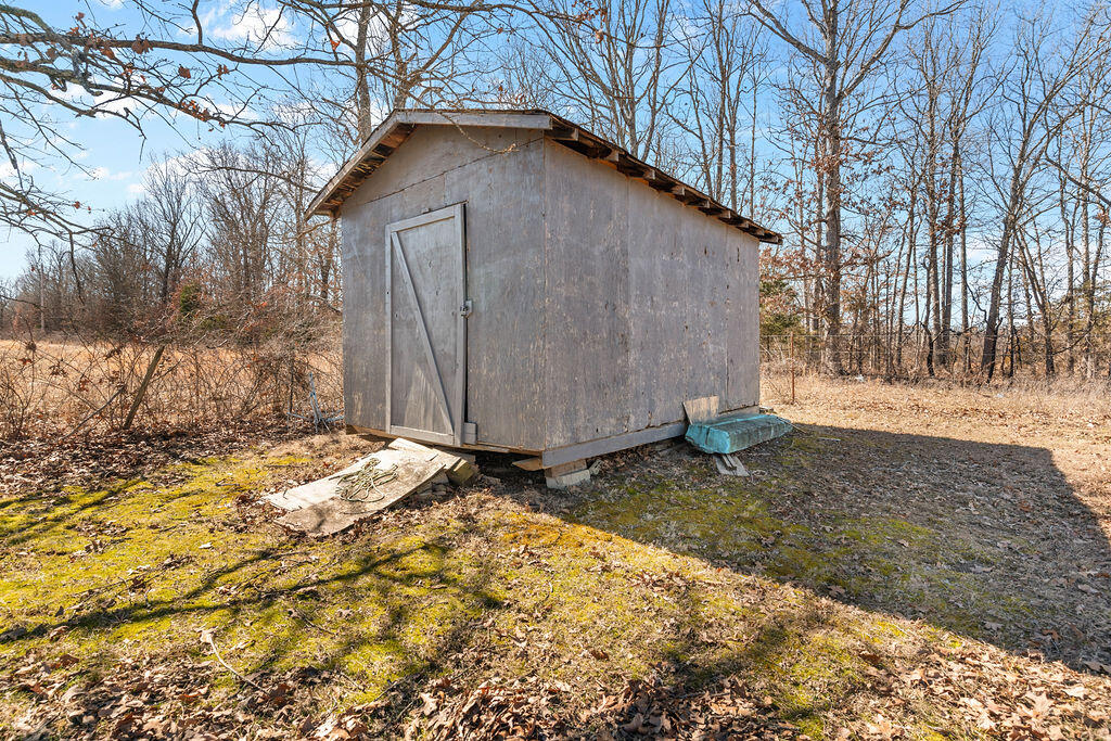 11589 Highway 5 Property Photo 29