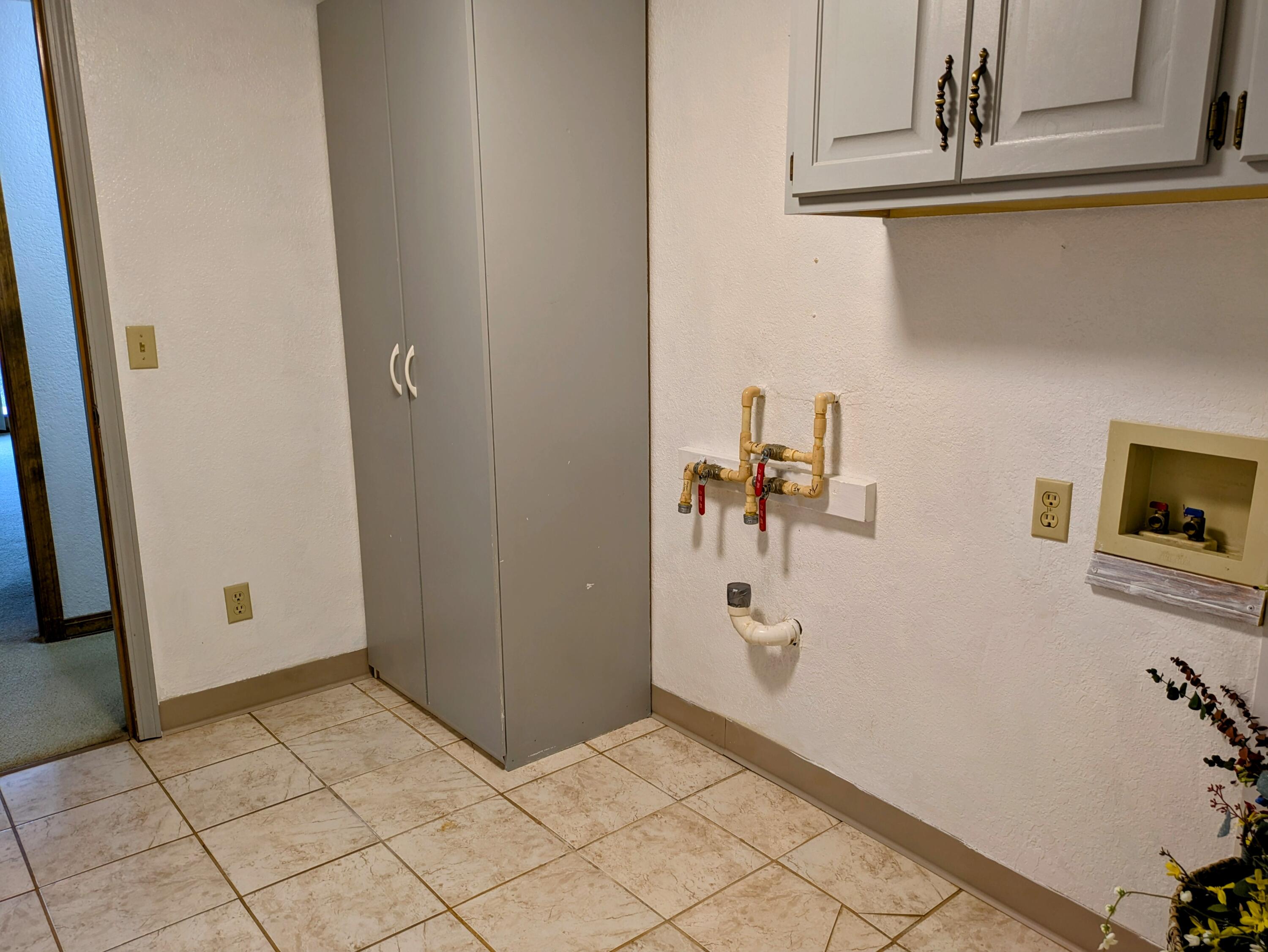 150 Sunken Forest Dr. 8-206 Property Photo 29