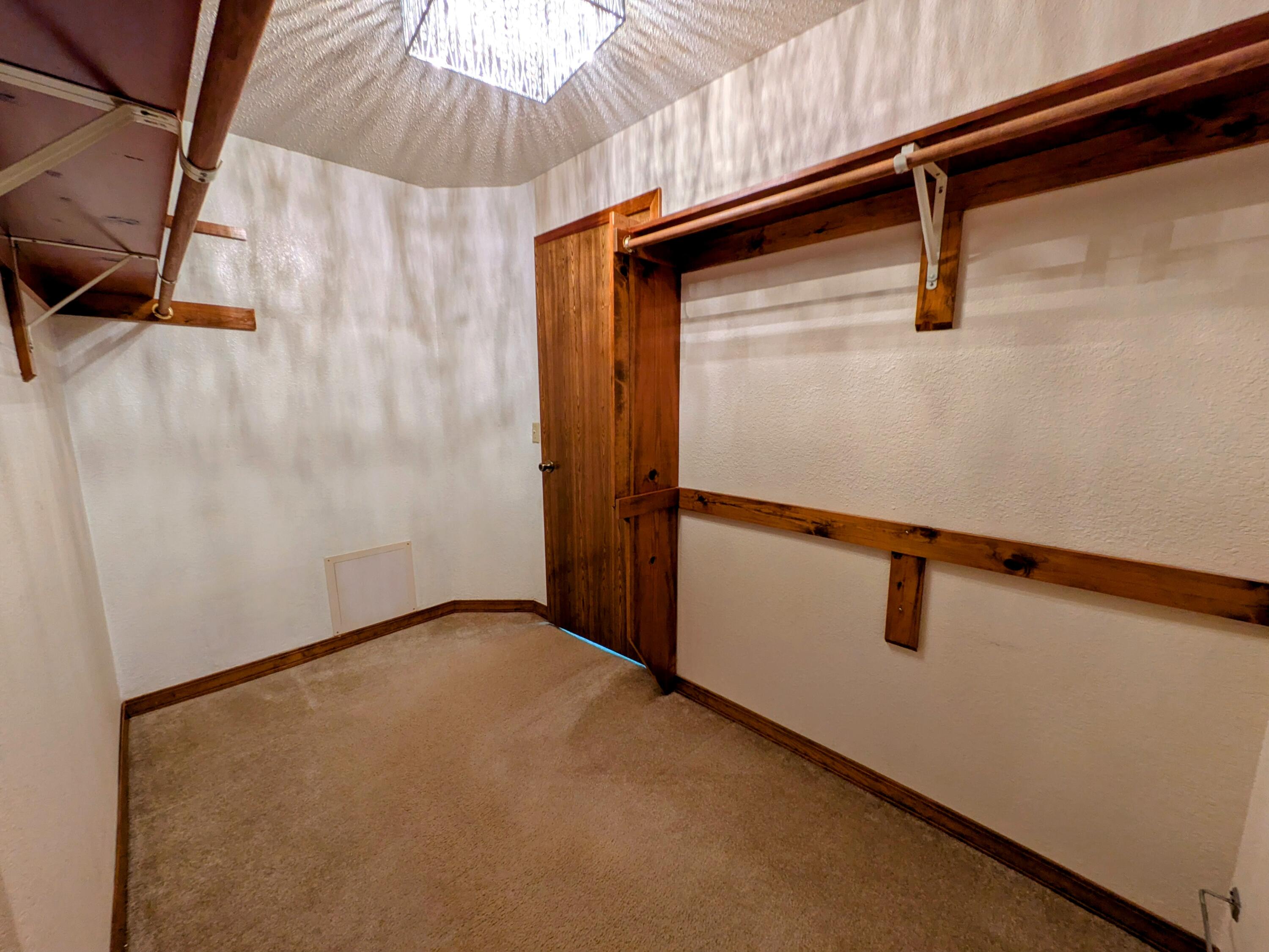 150 Sunken Forest Dr. 8-206 Property Photo 48