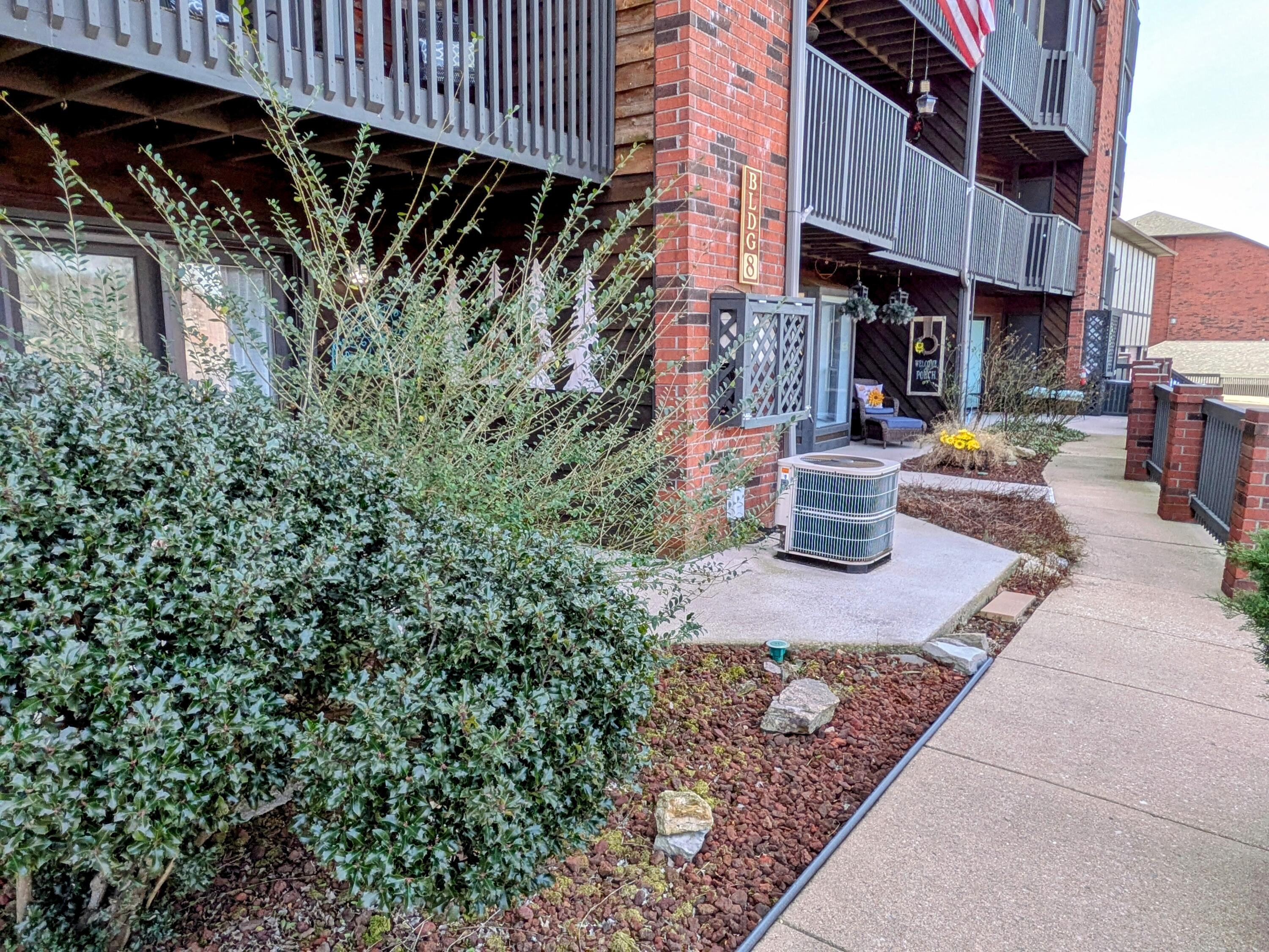 150 Sunken Forest Dr. 8-206 Property Photo 55