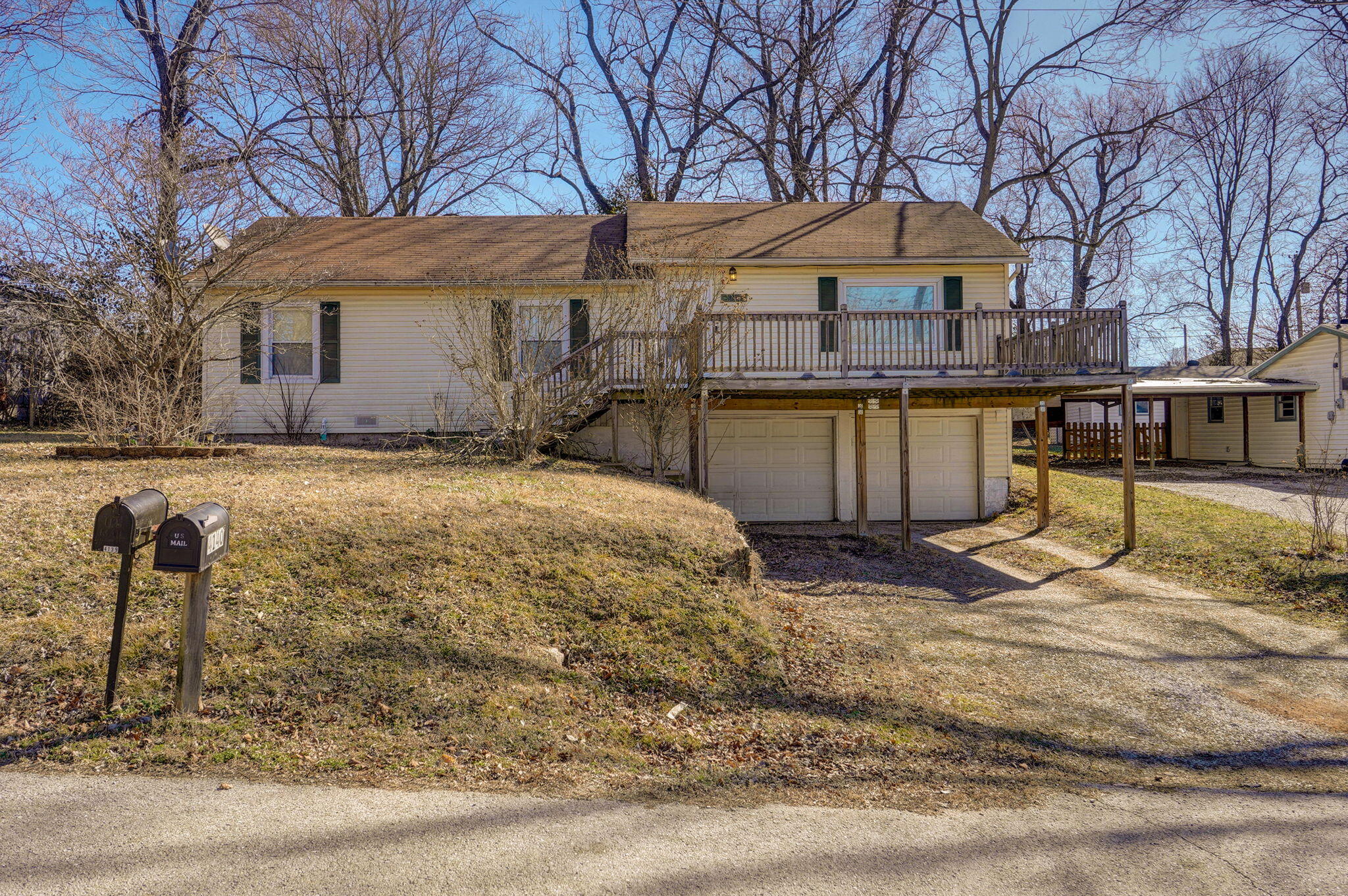 4140 South Hooper Avenue Property Photo 1