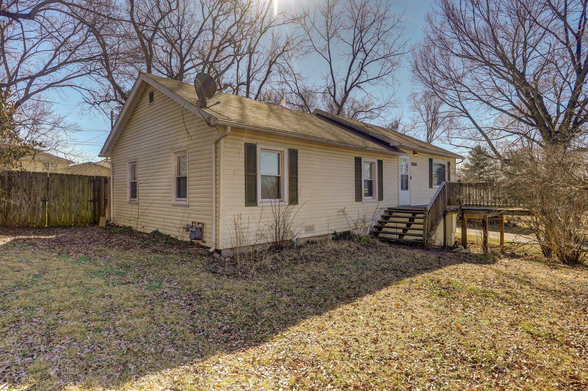 4140 South Hooper Avenue Property Photo 2