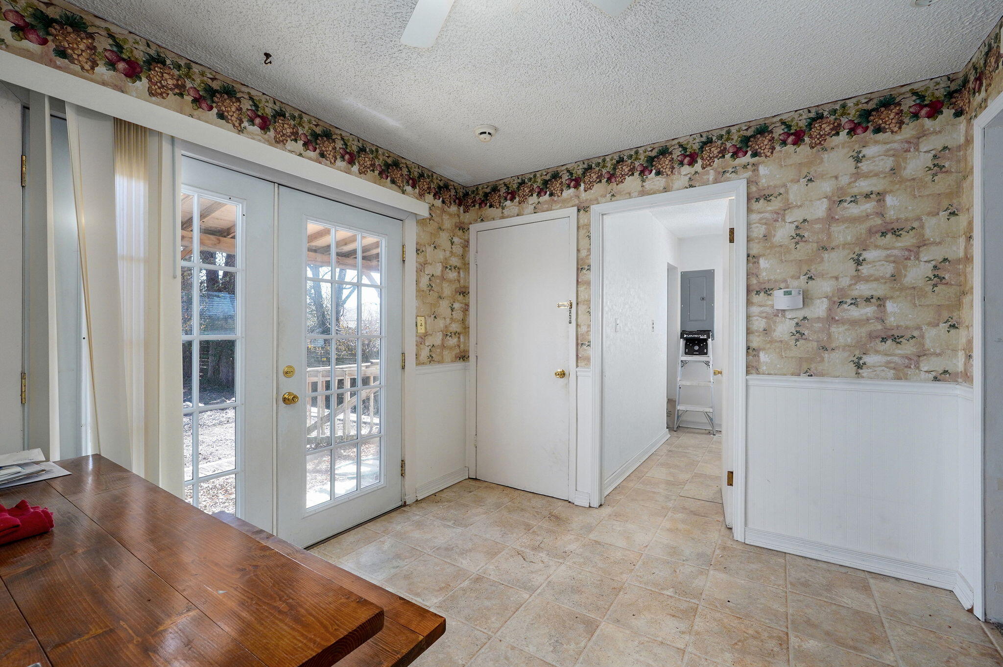 4140 South Hooper Avenue Property Photo 12
