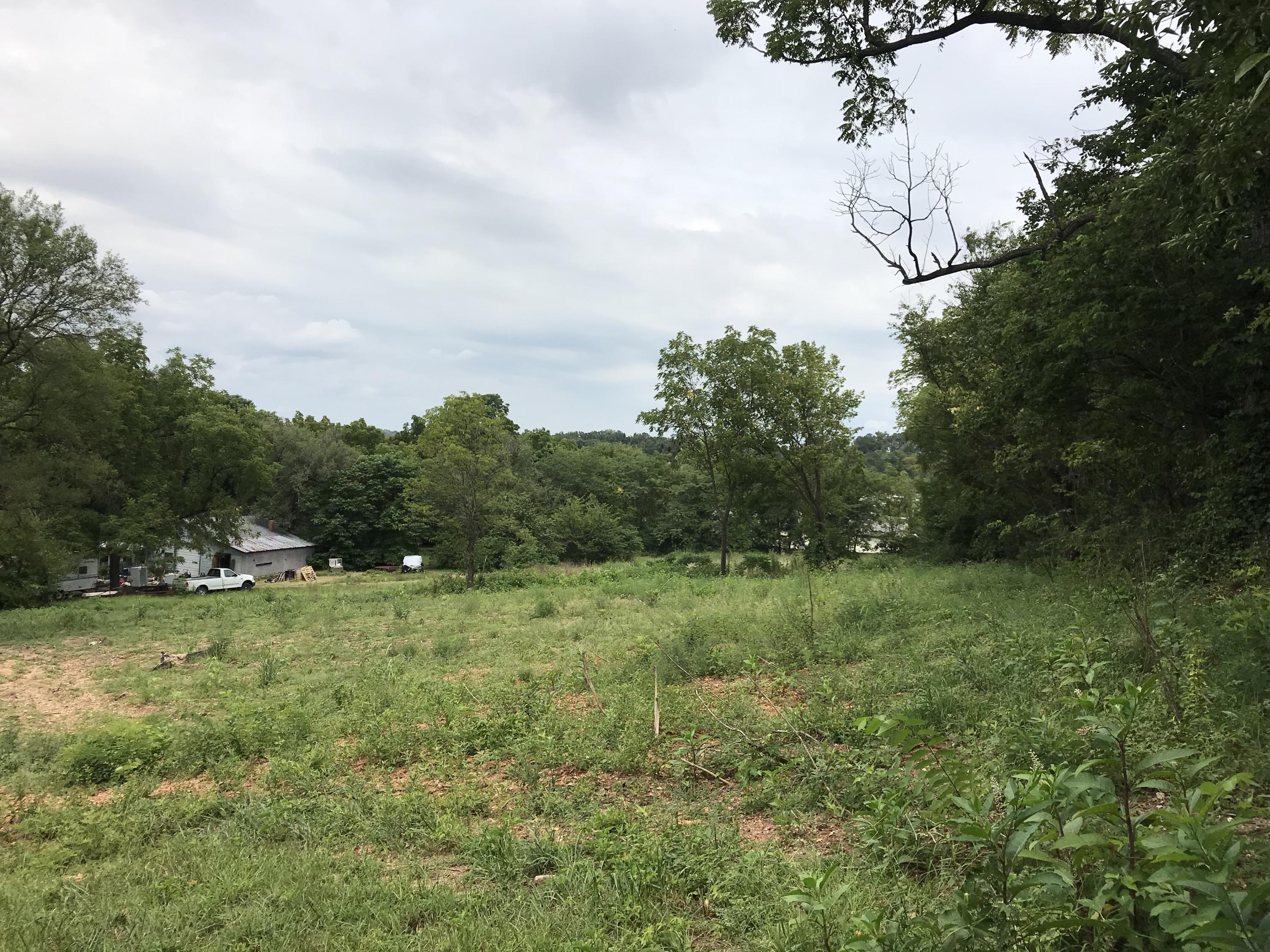 1058 Lincoln Avenue Property Photo 3