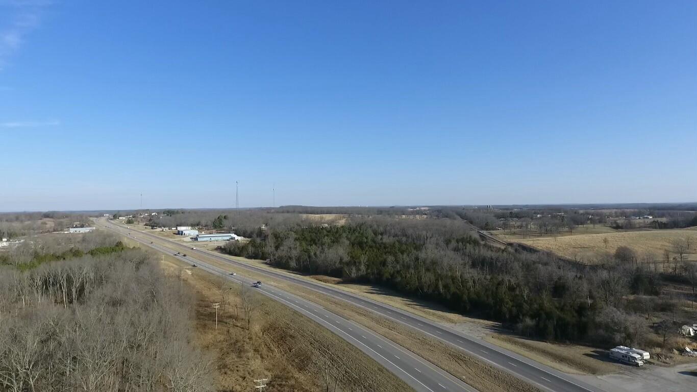 000 Us Highway 63 Property Photo 6