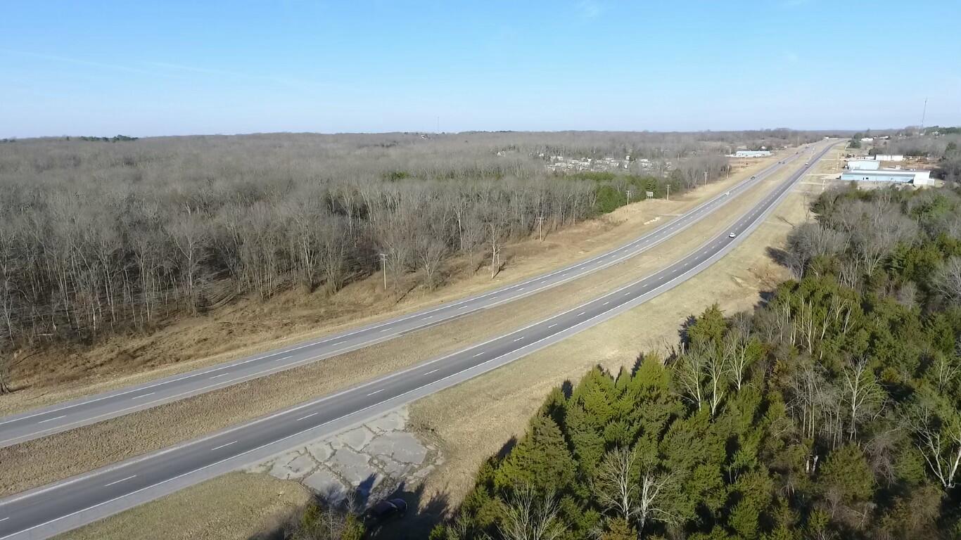 000 Us Highway 63 Property Photo 7