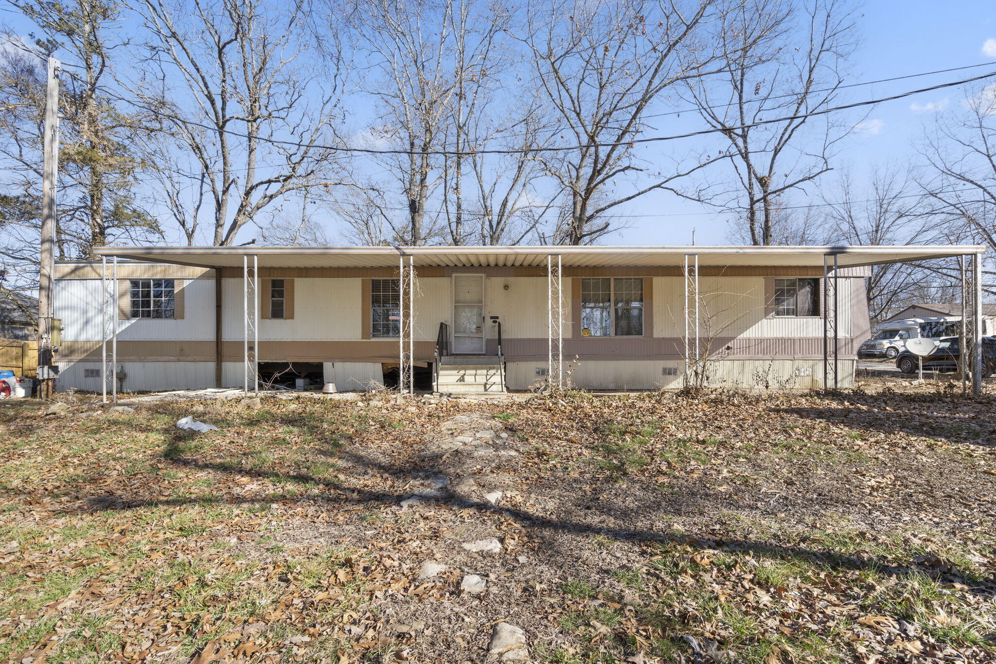 6034 Glenwood Drive Property Photo
