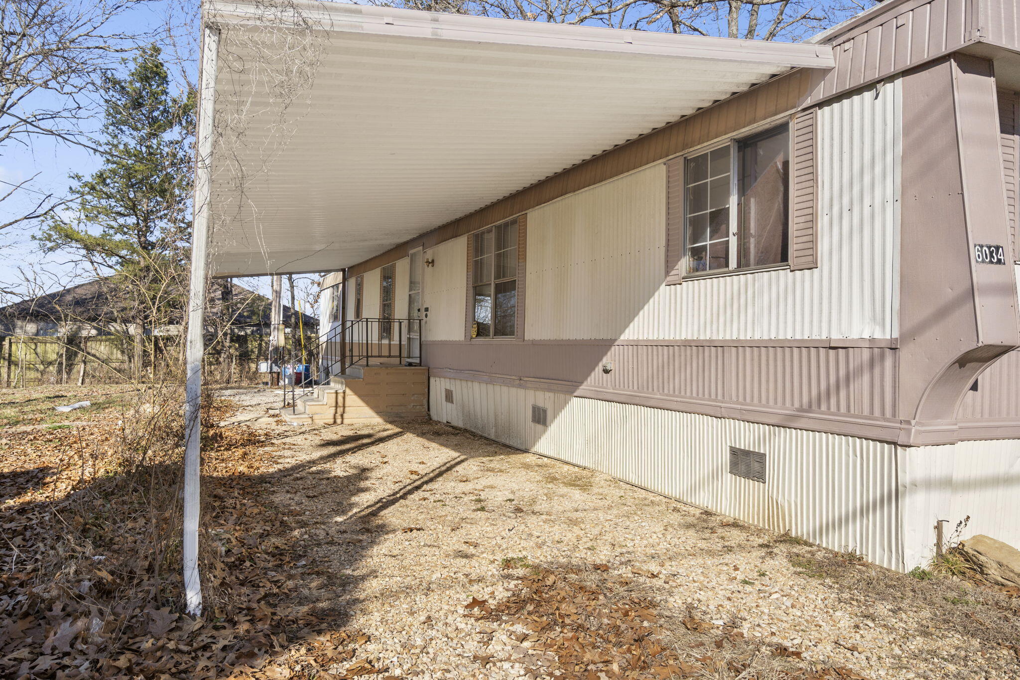 6034 Glenwood Drive Property Photo 4