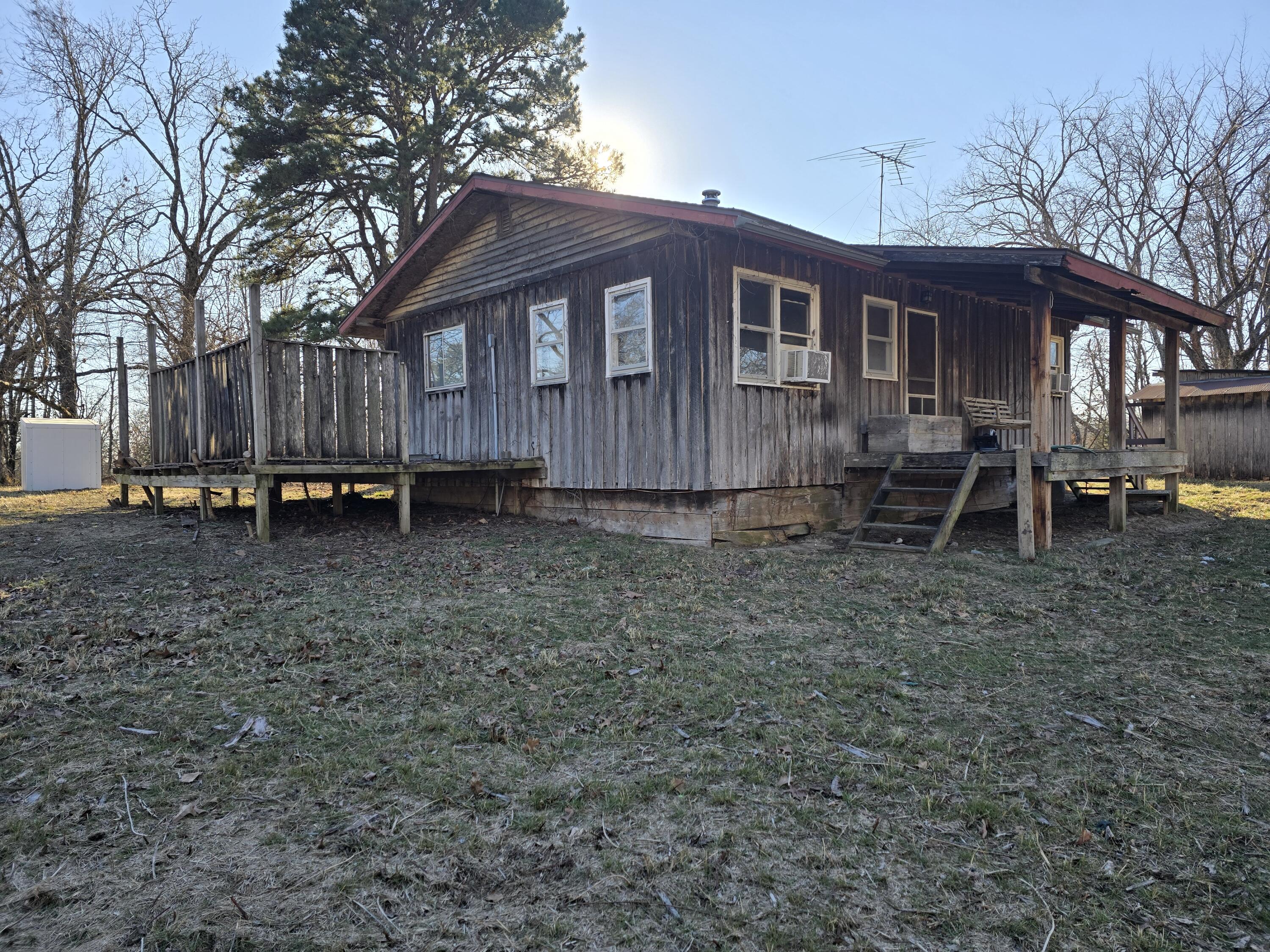 17575 Freedom Road Property Photo