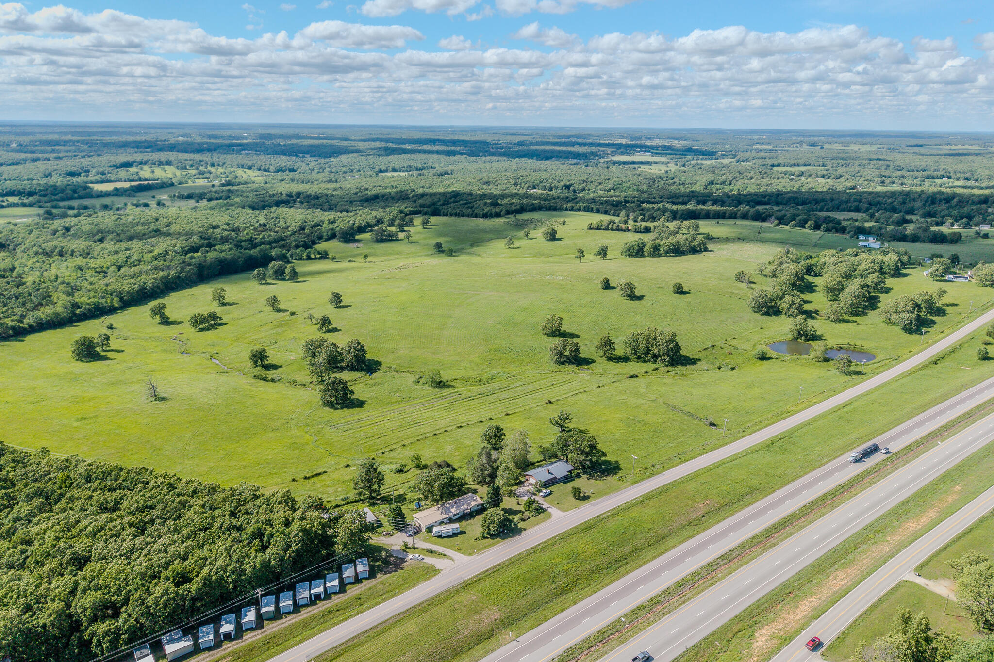 22781 Route 66 Property Photo