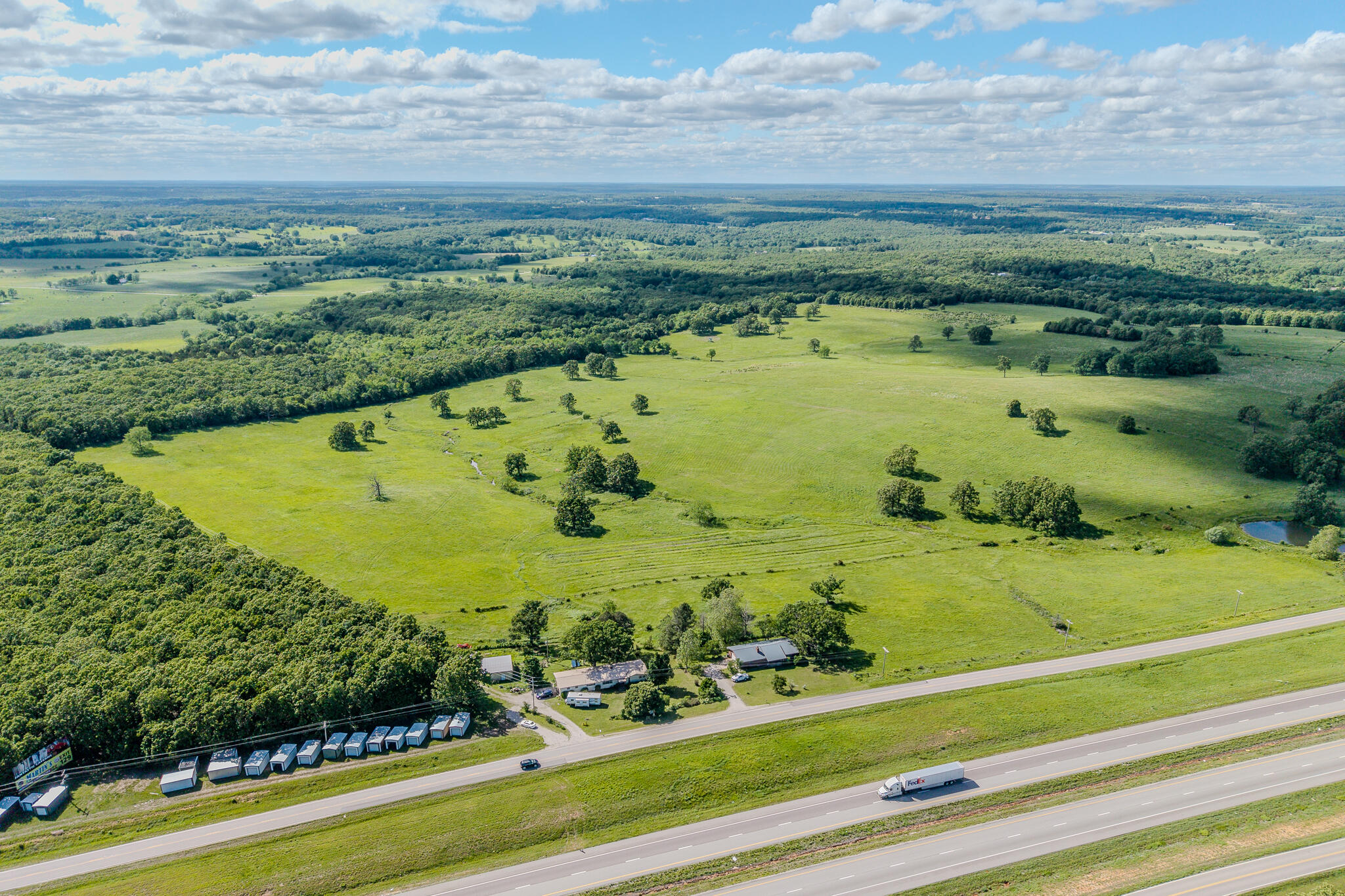 22781 Route 66 Property Photo 10