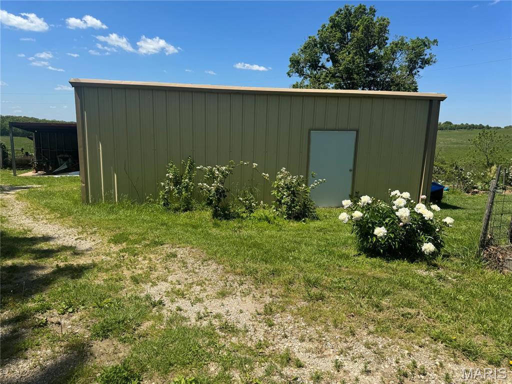 22781 Route 66 Property Photo 17