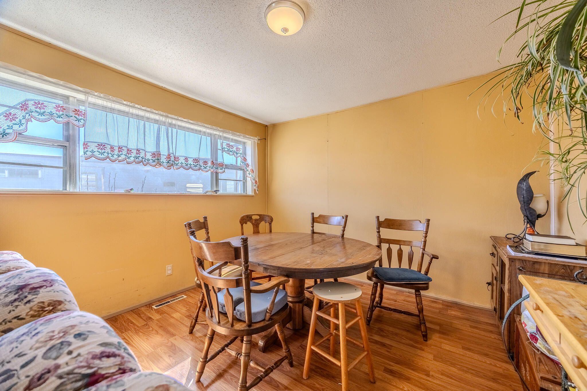 22781 Route 66 Property Photo 24