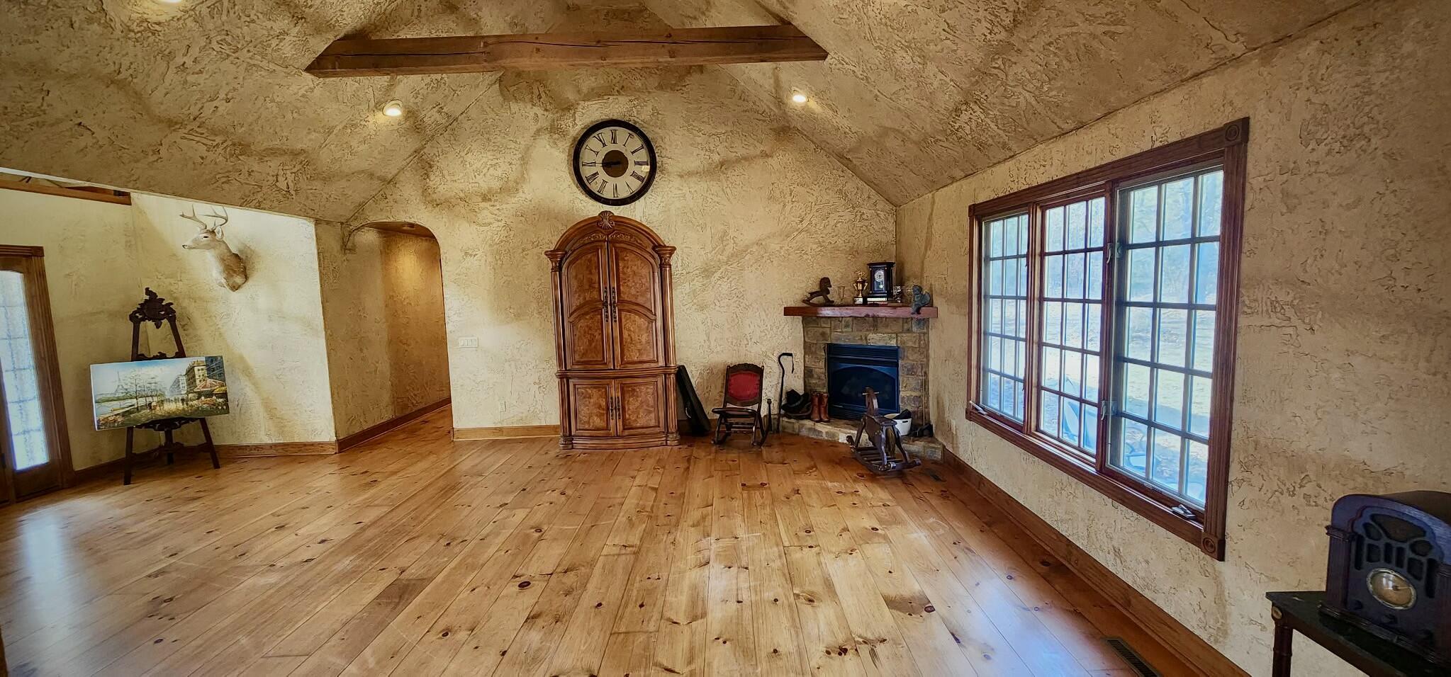 5275 West Farm Road 82 Property Photo 8