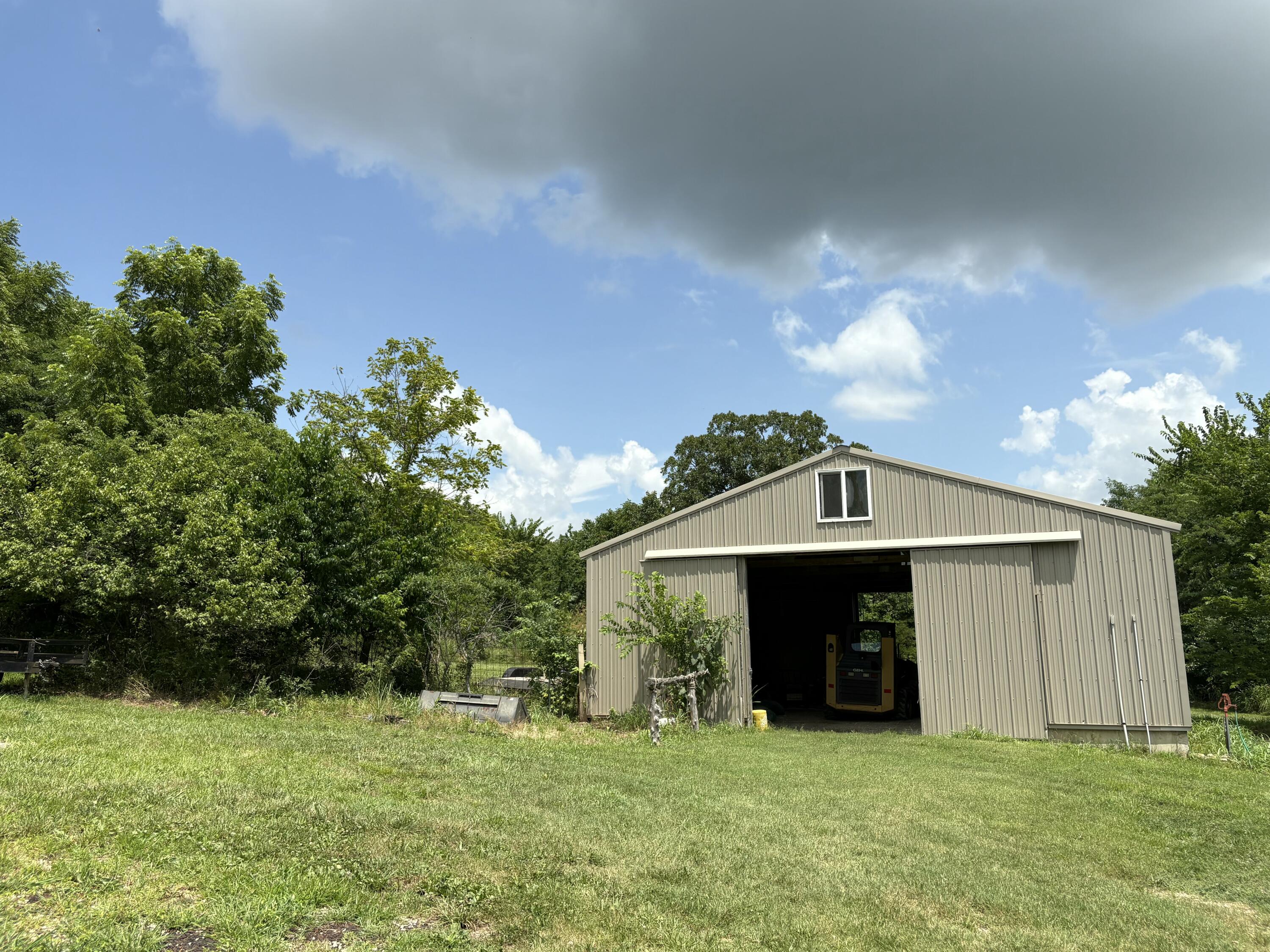 5275 West Farm Road 82 Property Photo 29