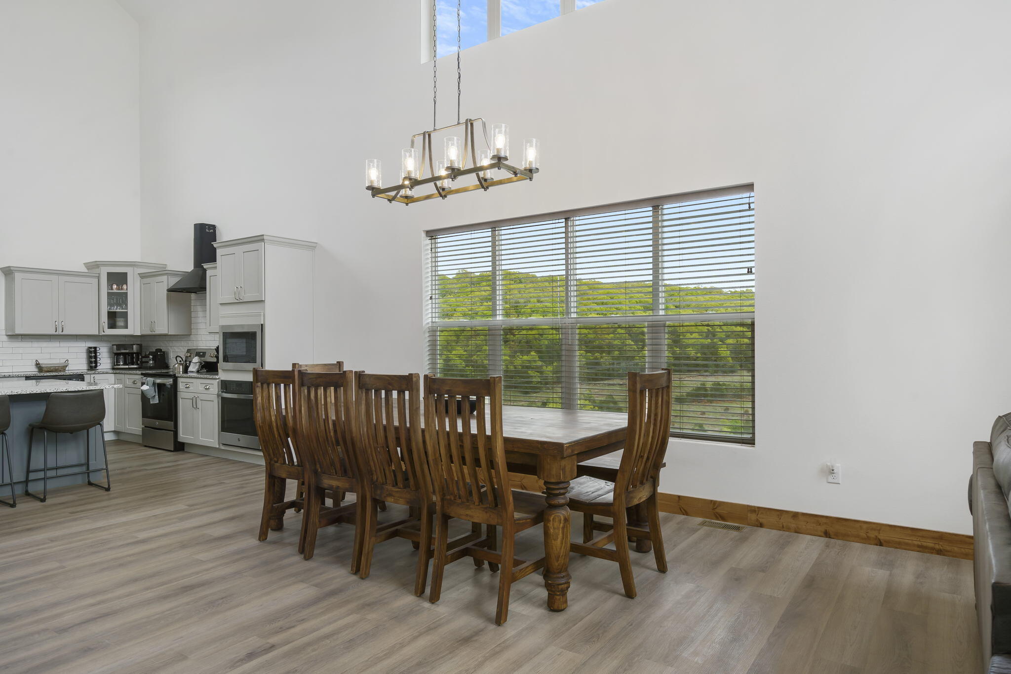 155 David Shawn Drive Property Photo 12