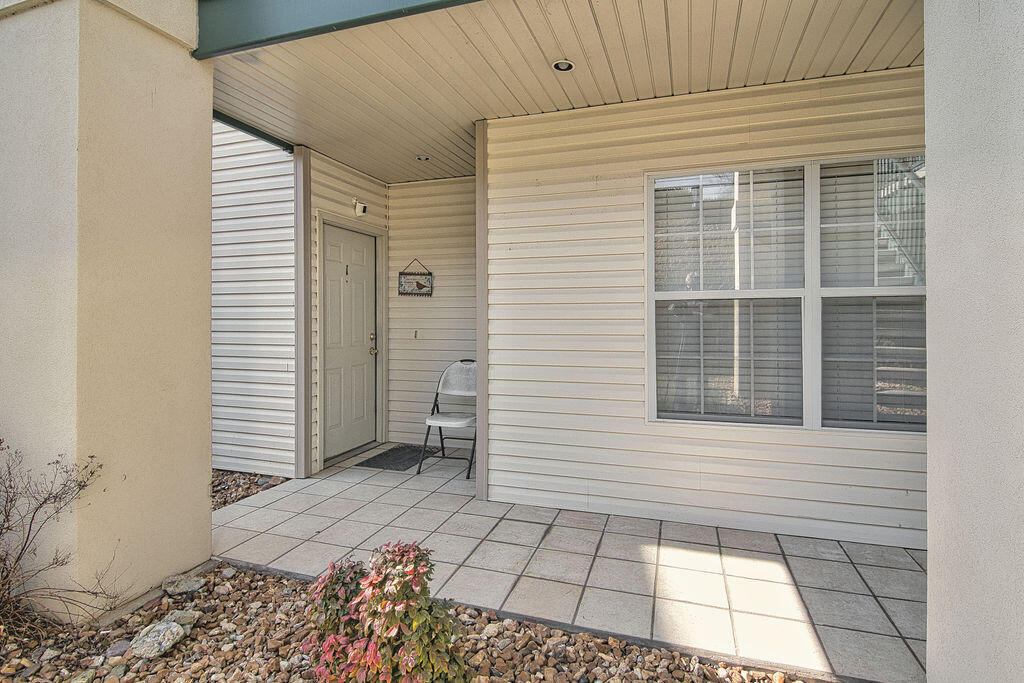 351 South Wildwood Drive Property Photo 6
