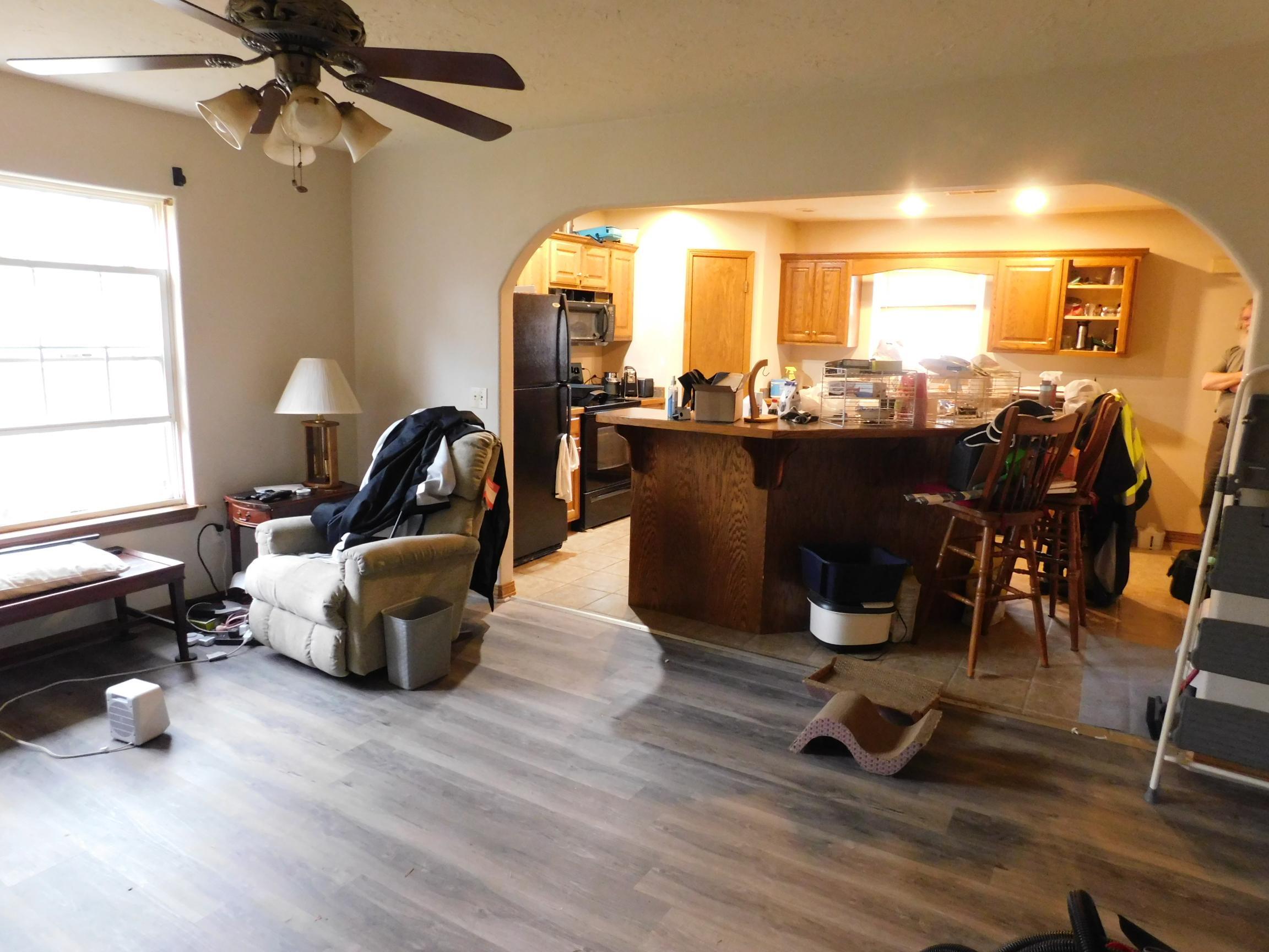 409 West Dunn Property Photo 3