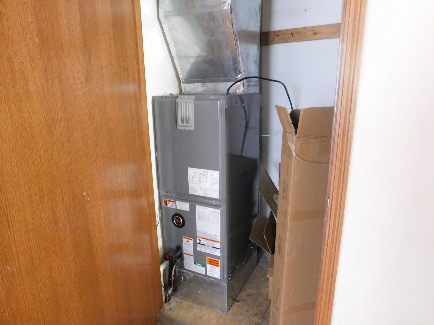 409 West Dunn Property Photo 6