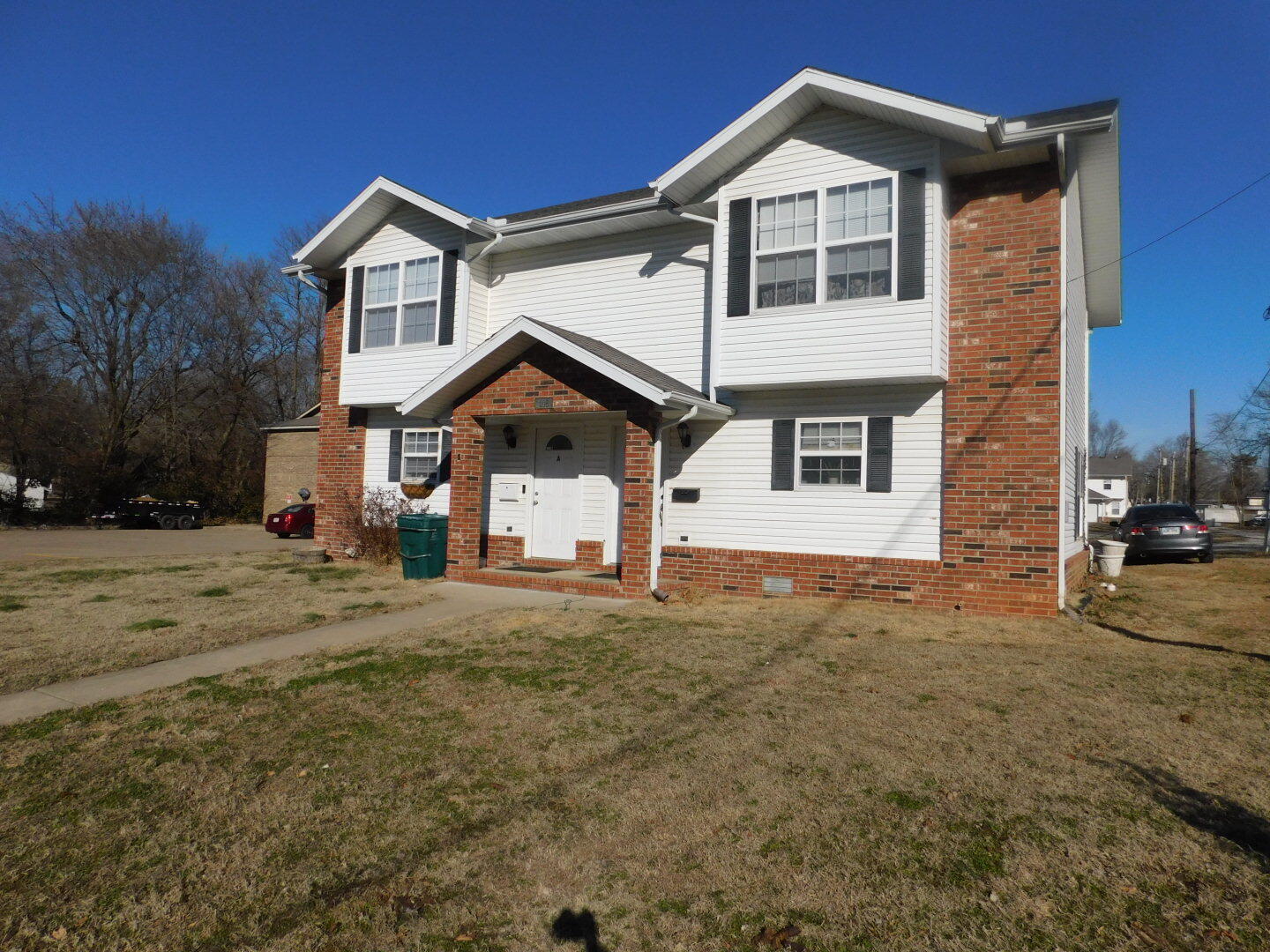 406 West Cale Property Photo