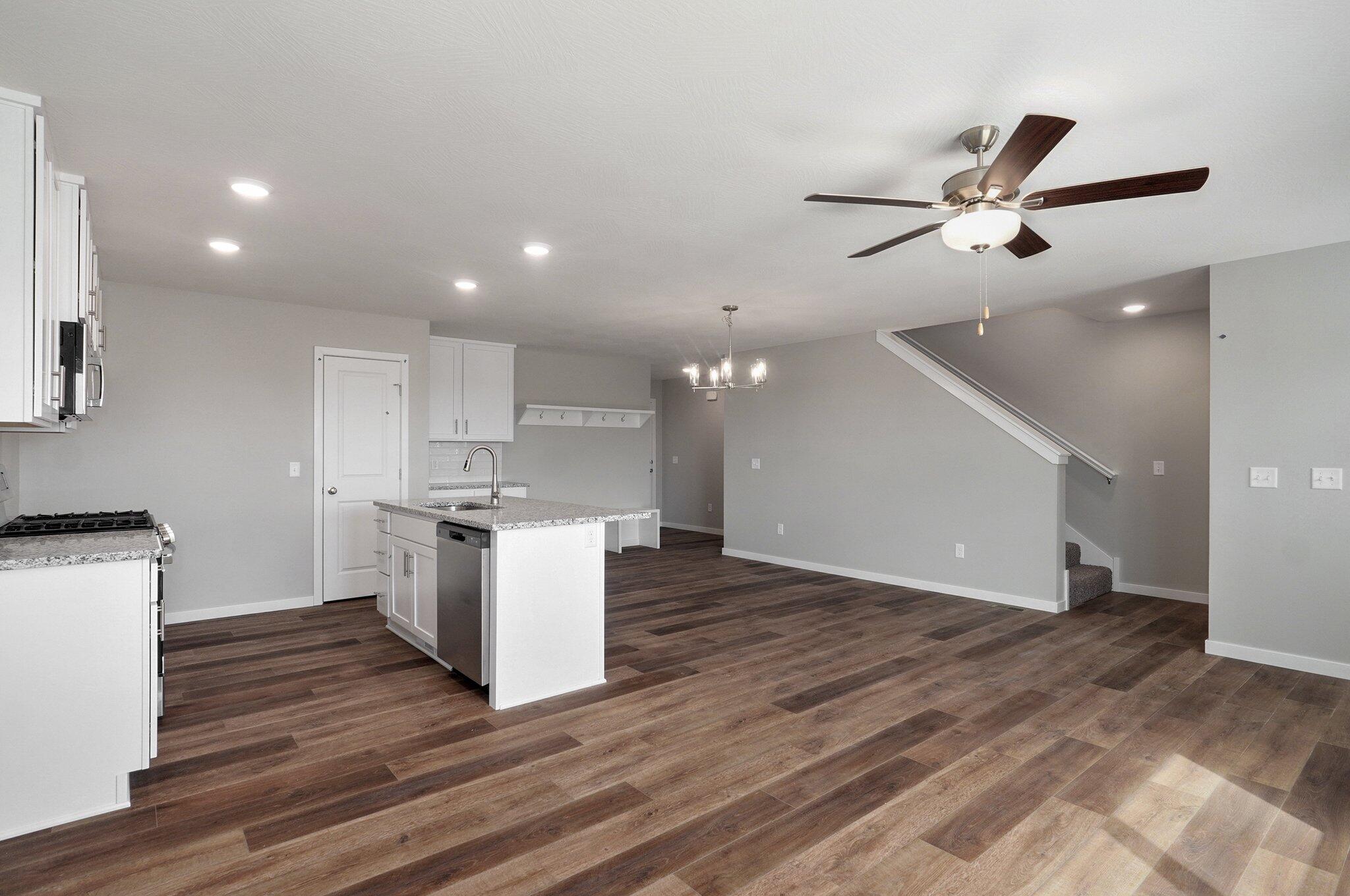 1632 East Macon Street Property Photo 7