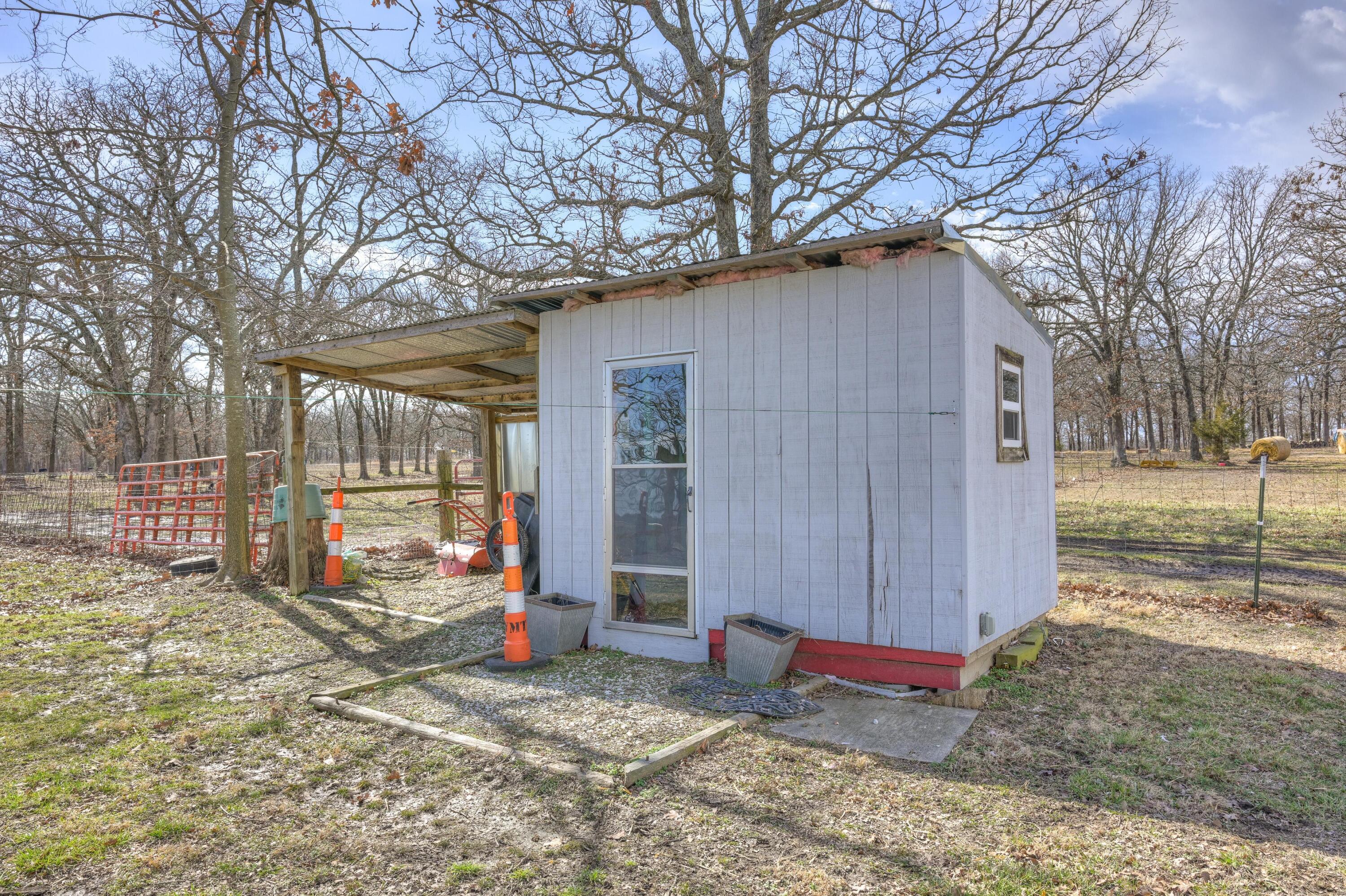 5460 Highway 43 Property Photo 4