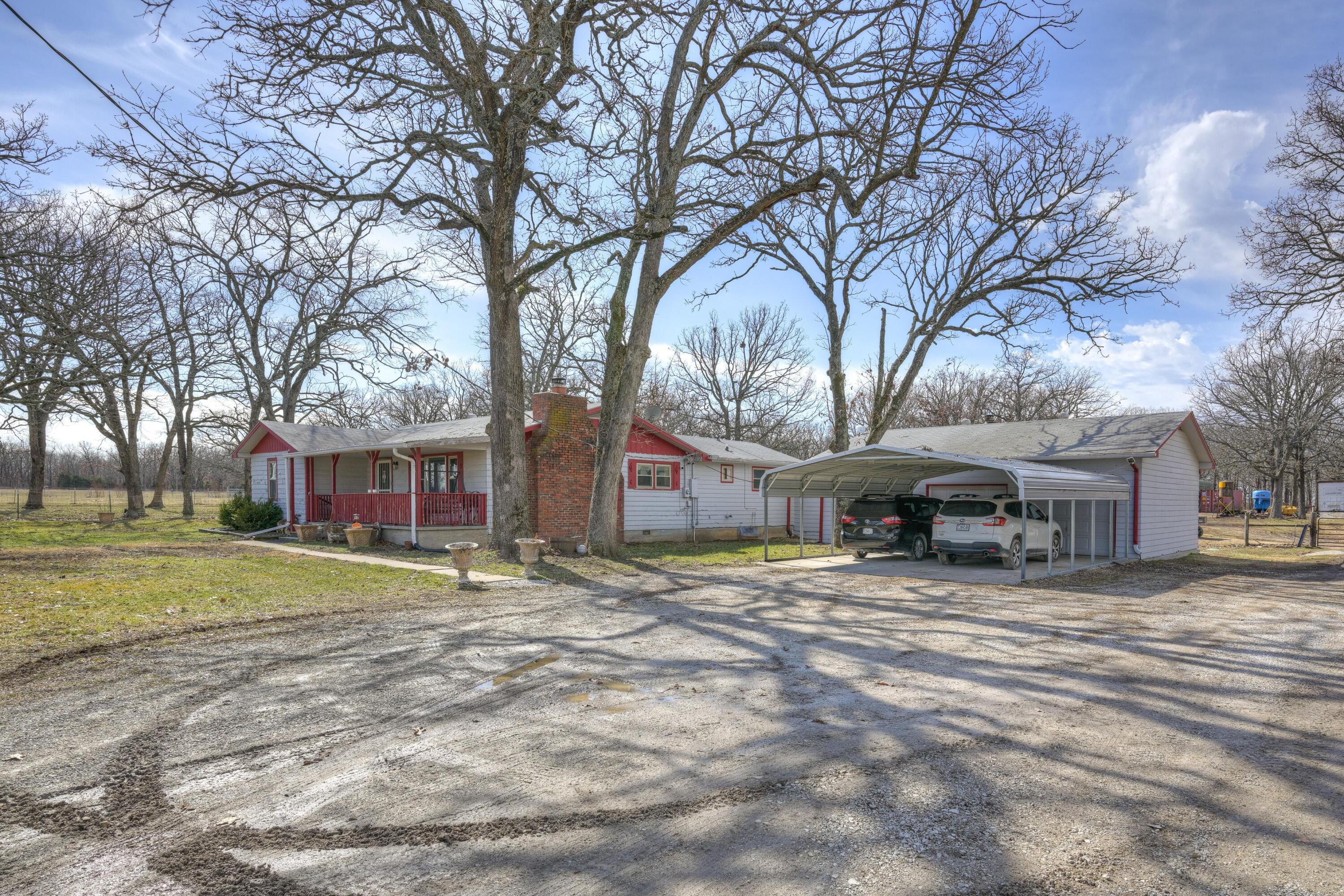5460 Highway 43 Property Photo 5