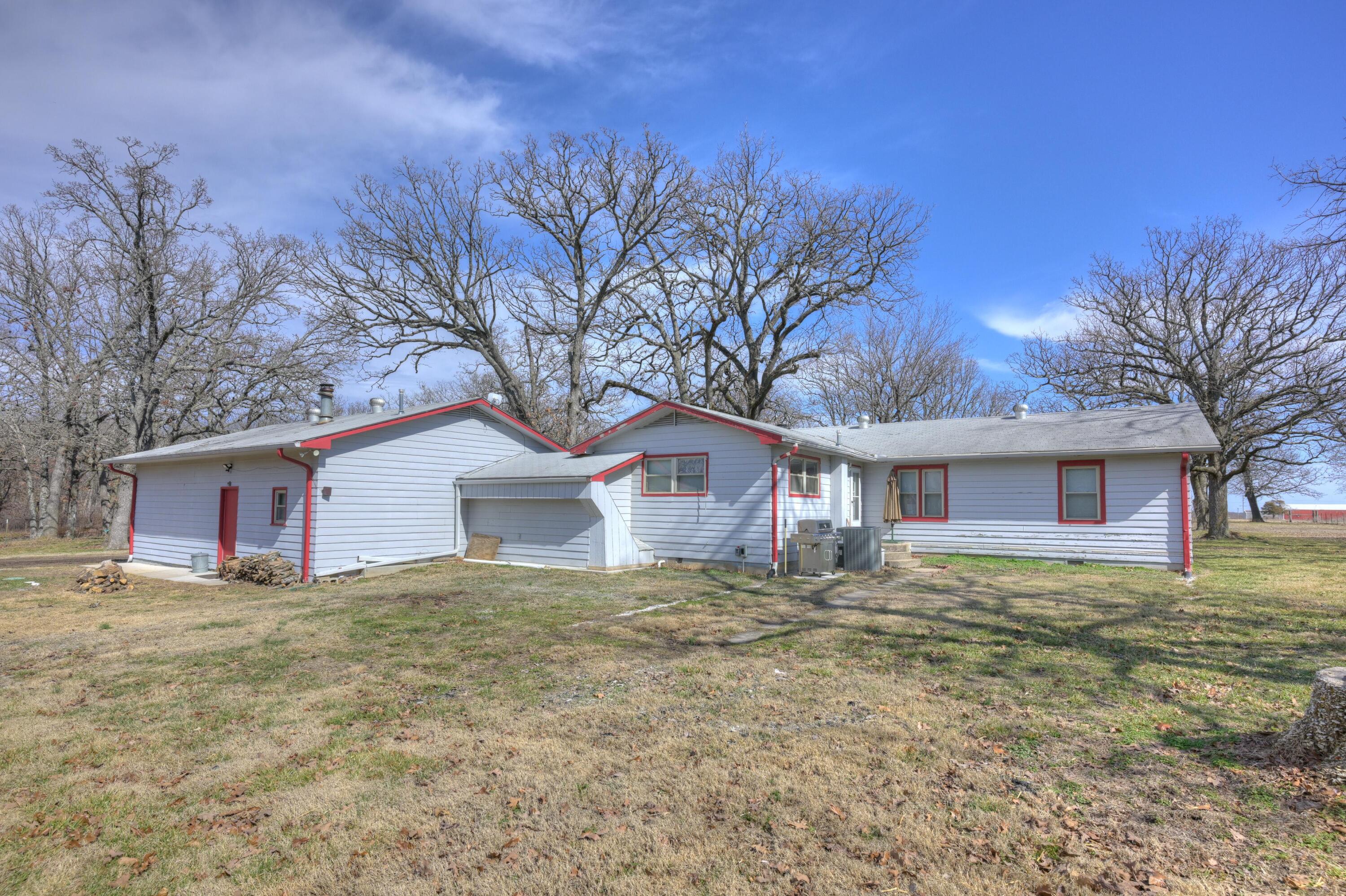 5460 Highway 43 Property Photo 7