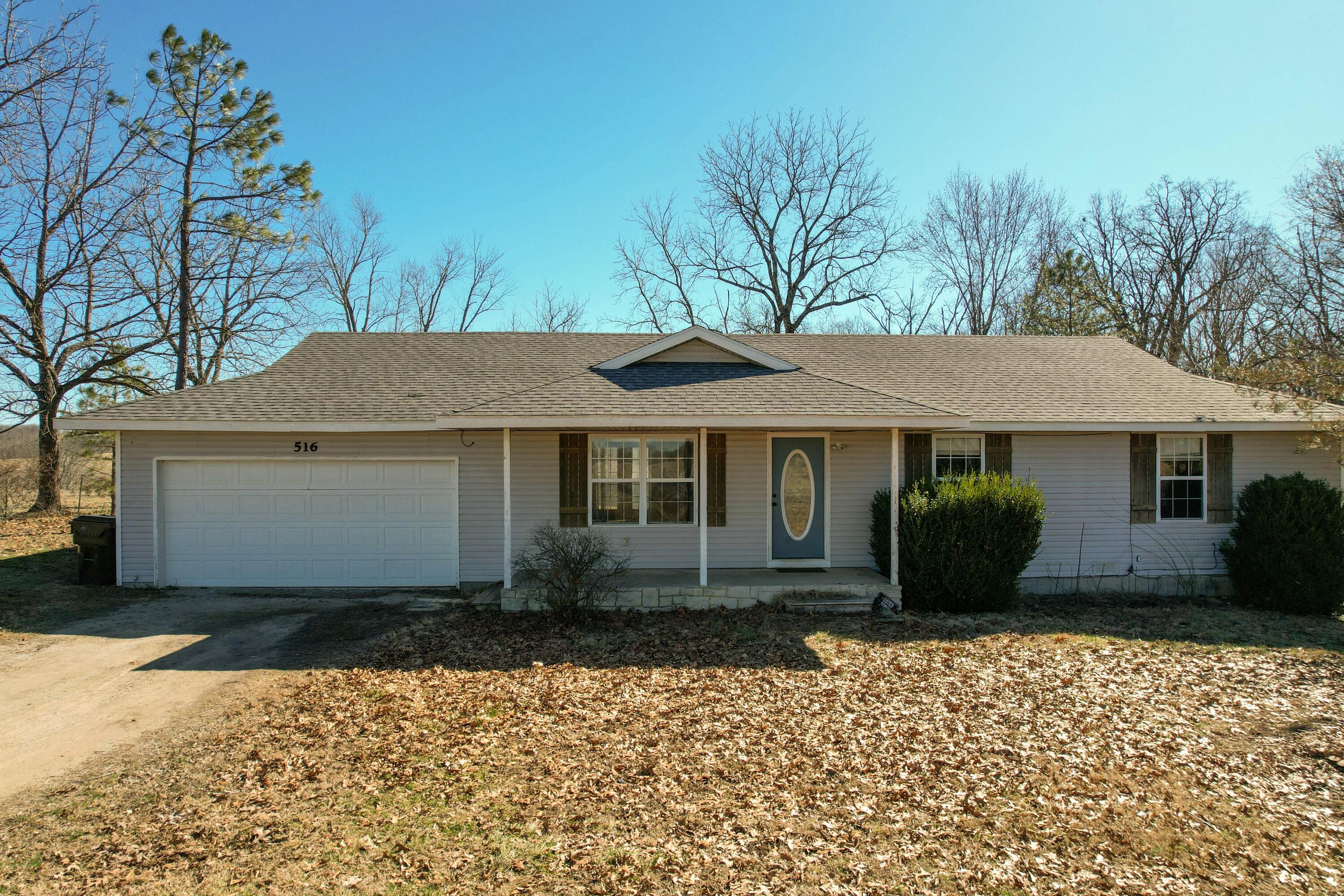 516 Reno Hollow Road Property Photo 2