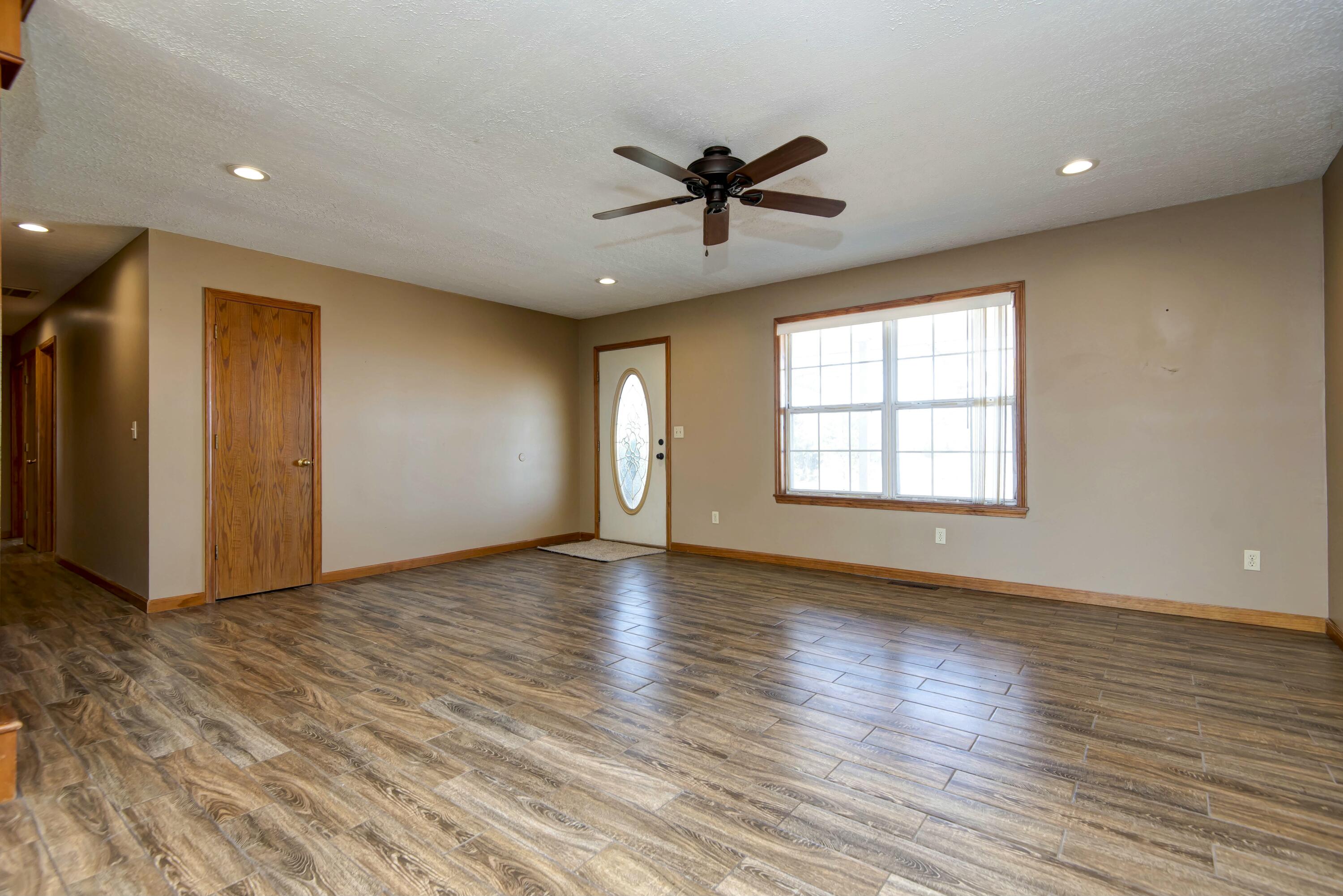 516 Reno Hollow Road Property Photo 12