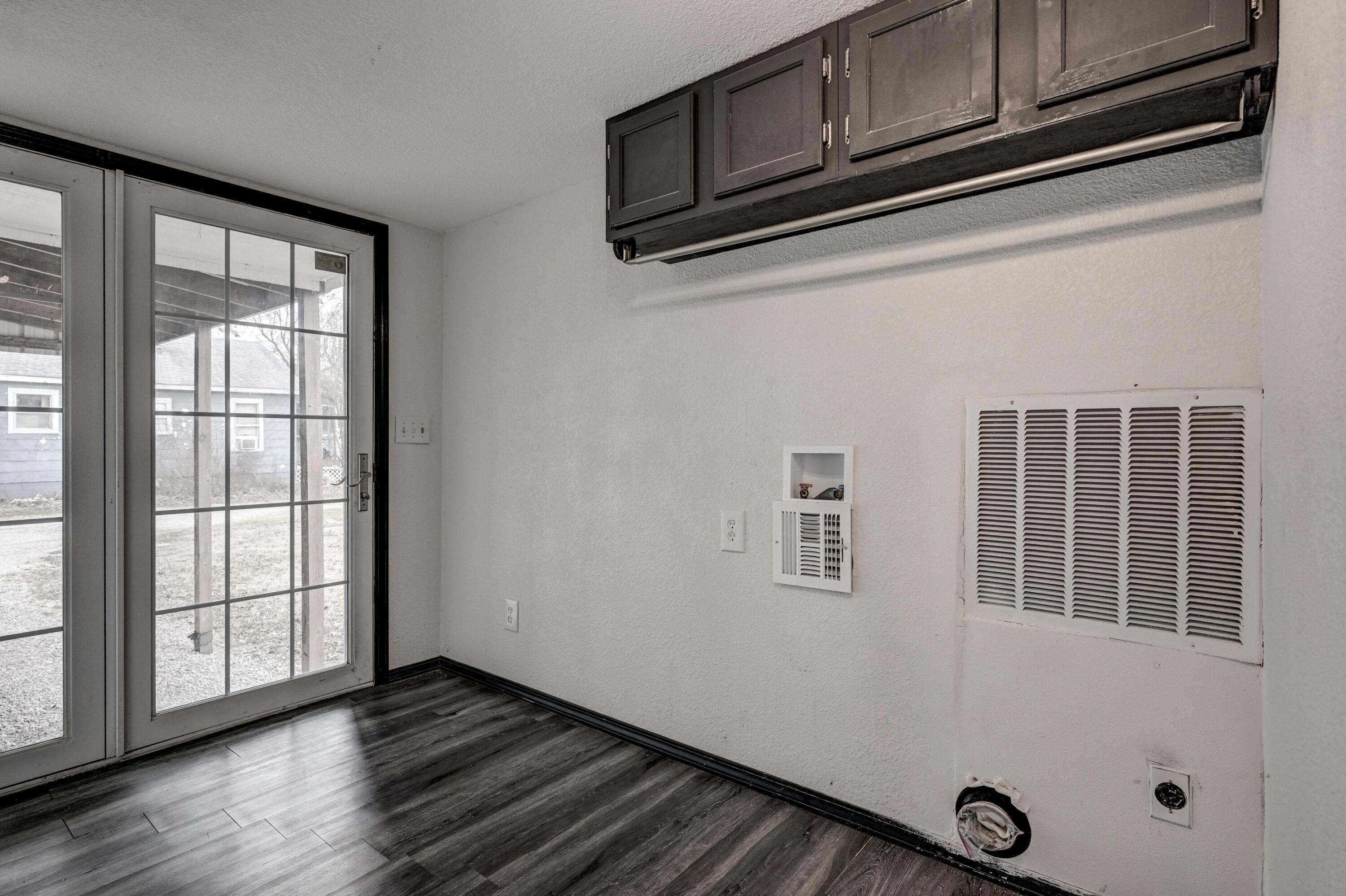 511 North East Property Photo 19