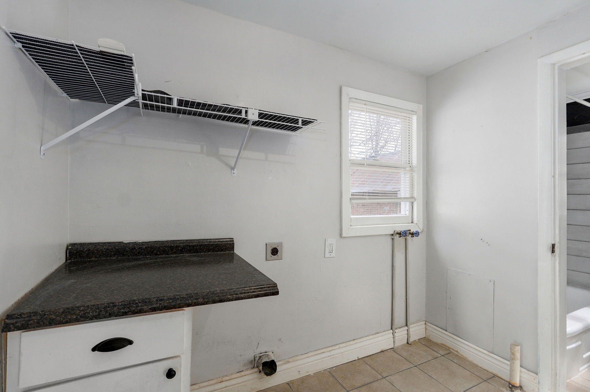 1534 North Irving Avenue Property Photo 15