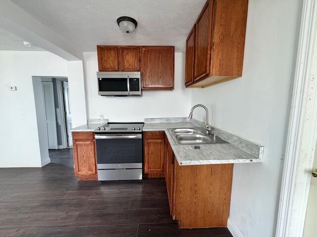 1875 North Main Avenue Property Photo 8